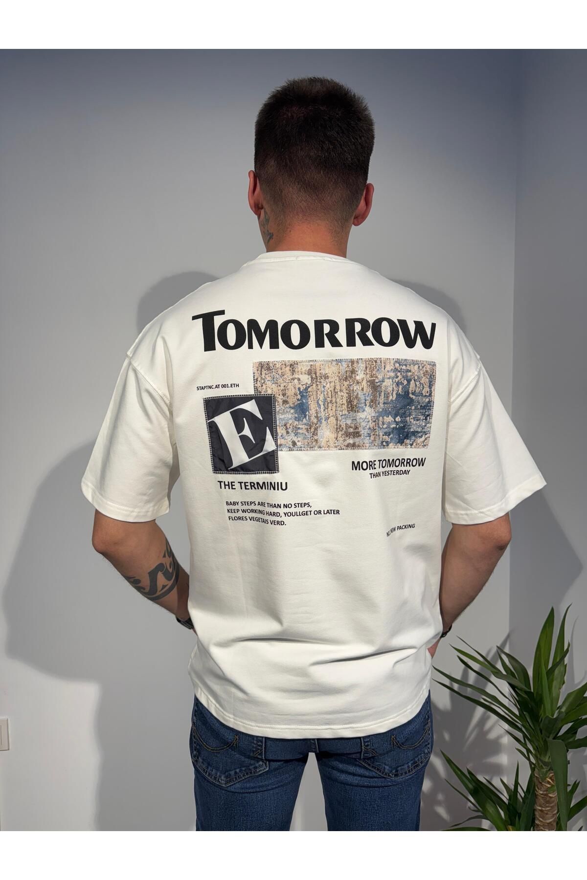ZU İSTANBUL ERKEK TOMORROW T-SHIRT