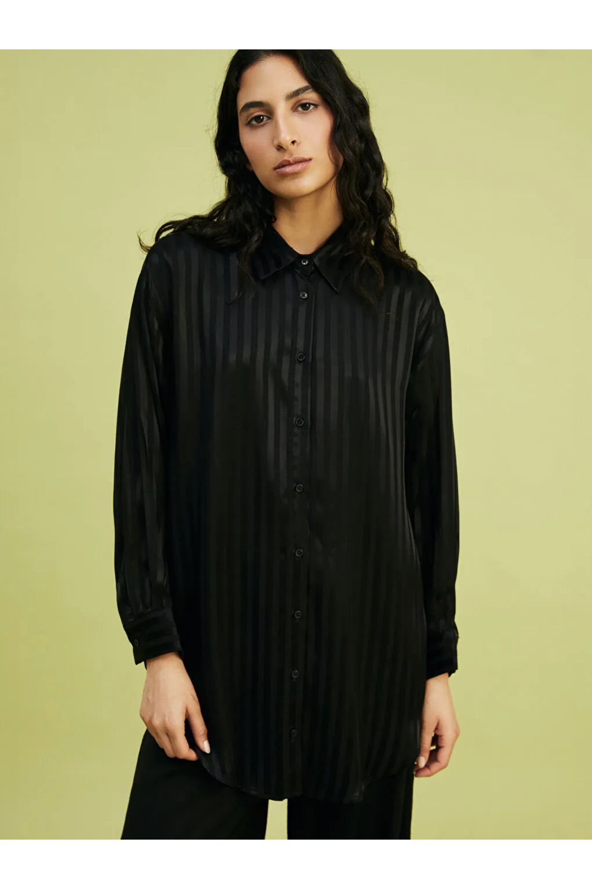 LC Waikiki Çizgili Oversize Saten Kadın Gömlek Tunik
