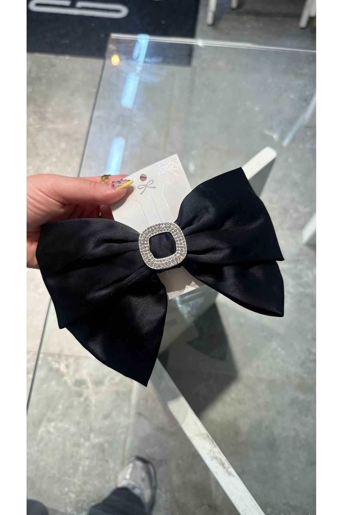 GLAM Siyah taşlı özel seri büyük fiyonk toka