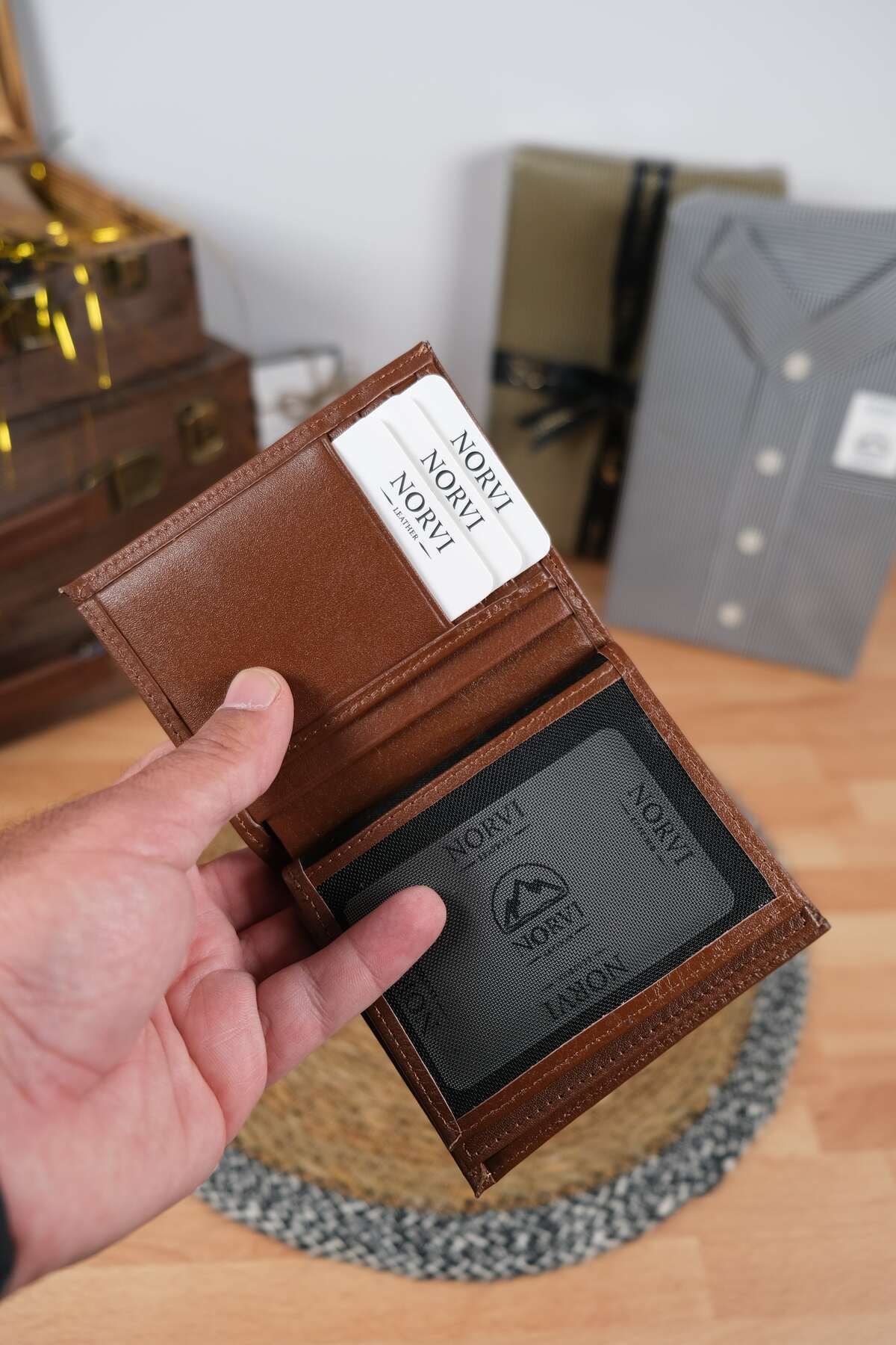 کیف پول مردانه و زنانه چرمی اصلی با چشمان سکه ای قهوه Norvi Leather