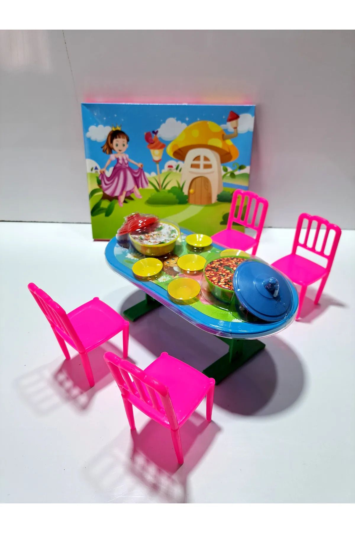 ALYTOYS Mutfak Seti Oyuncak Mutfak Evcilik Seti 13 parça MASA 4 SANDALYE TENCERE TABAKLAR 20X17 CM