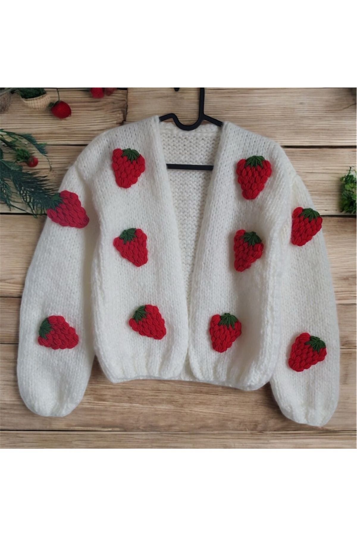 Butik ZA Handmade moher çilek detaylı hırka