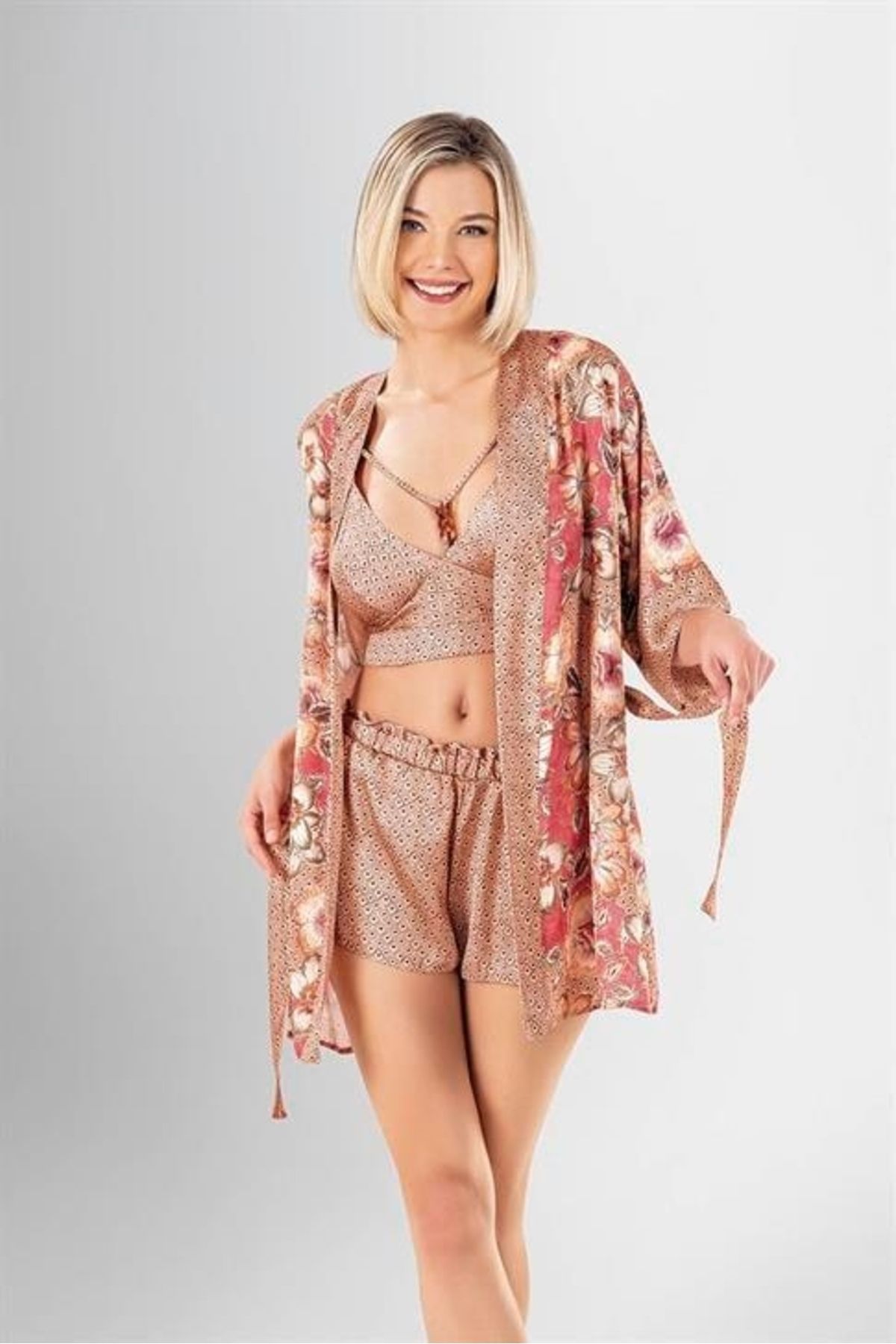 Moda Şahsenem 3'lü Şort Takımı Desenli