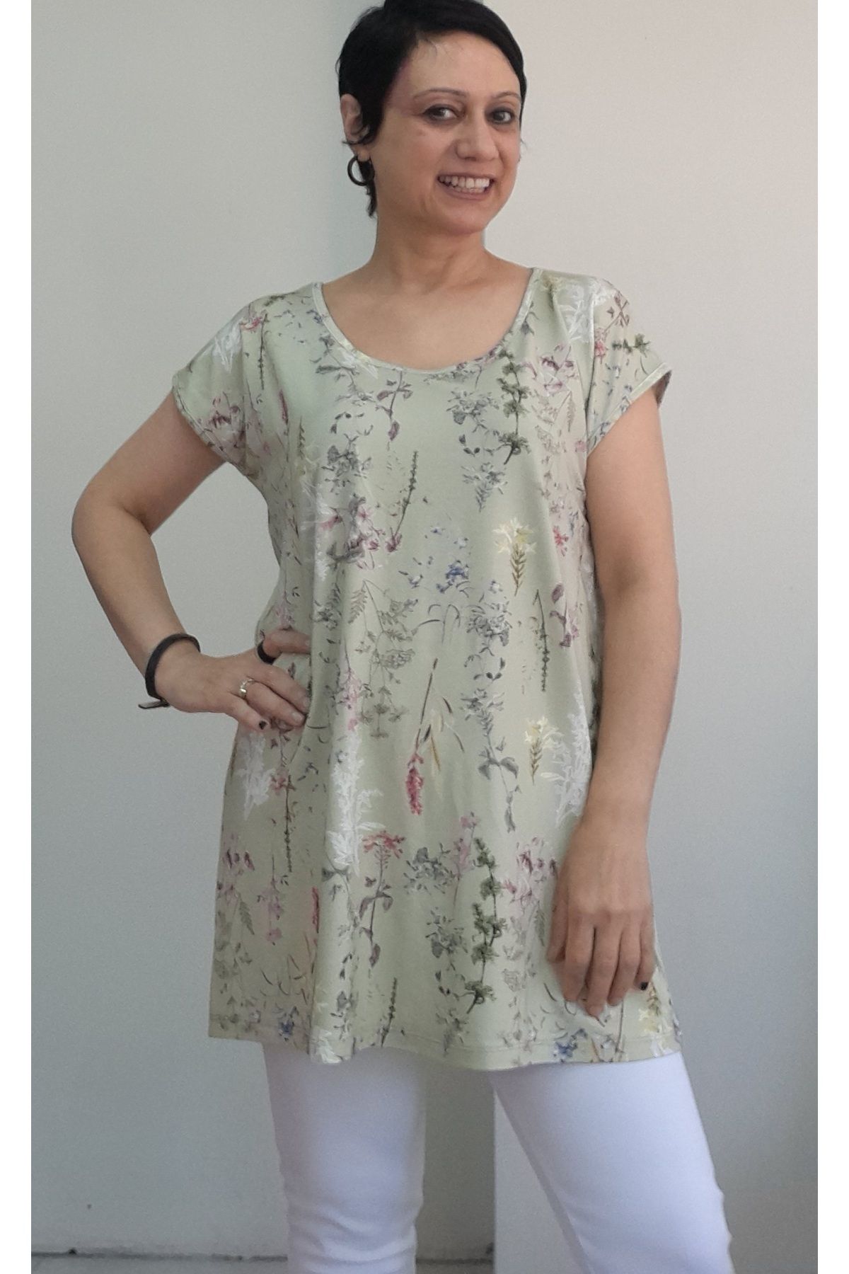 Mertcan Butik Çağla yeşili bedenle bütün gelen düşük kol penye viskon tişört