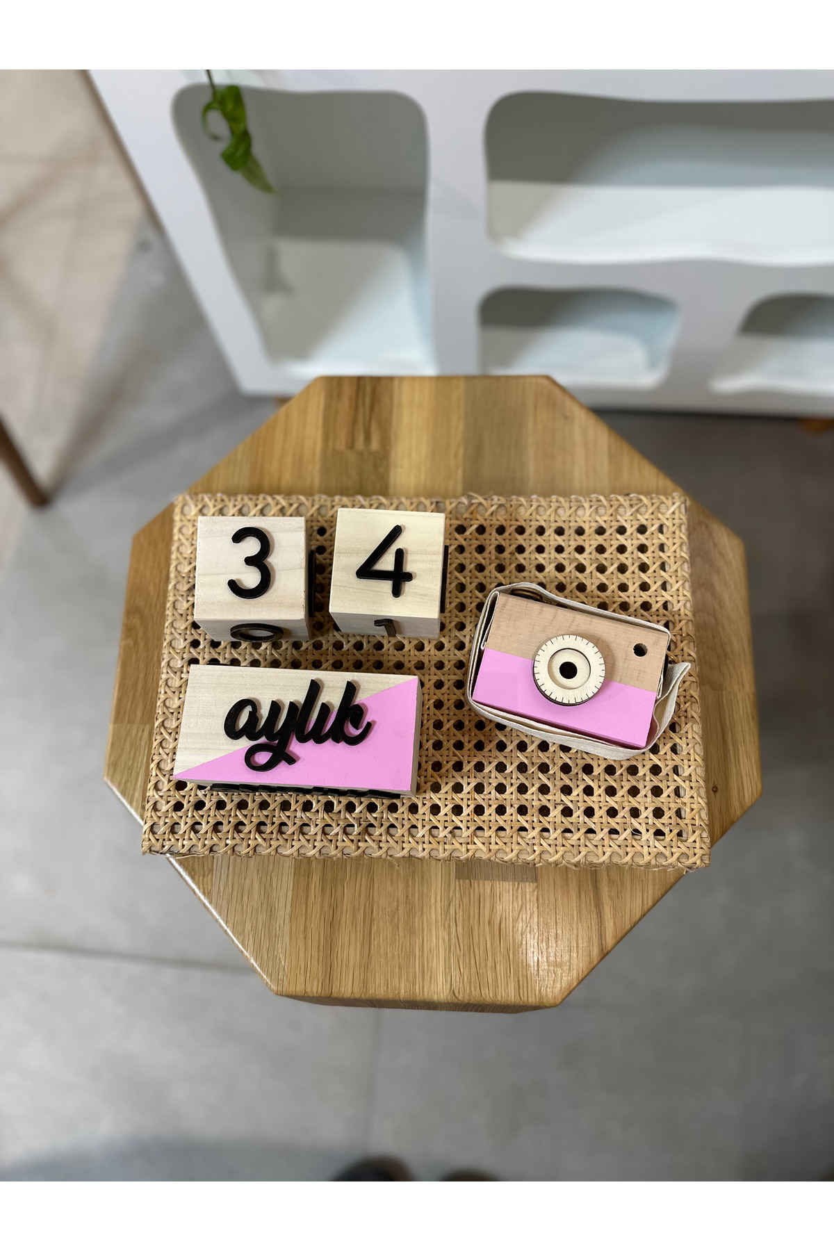 Baykuş Craft Mimarlık İsimli - 3 Boyutlu Bebek Ahşap Hatıra Küpü Anı Küpü Ahşap Fotoğraf Makinesi Seti/türkçe/pembe fotoğrafı 2 (önizleme)