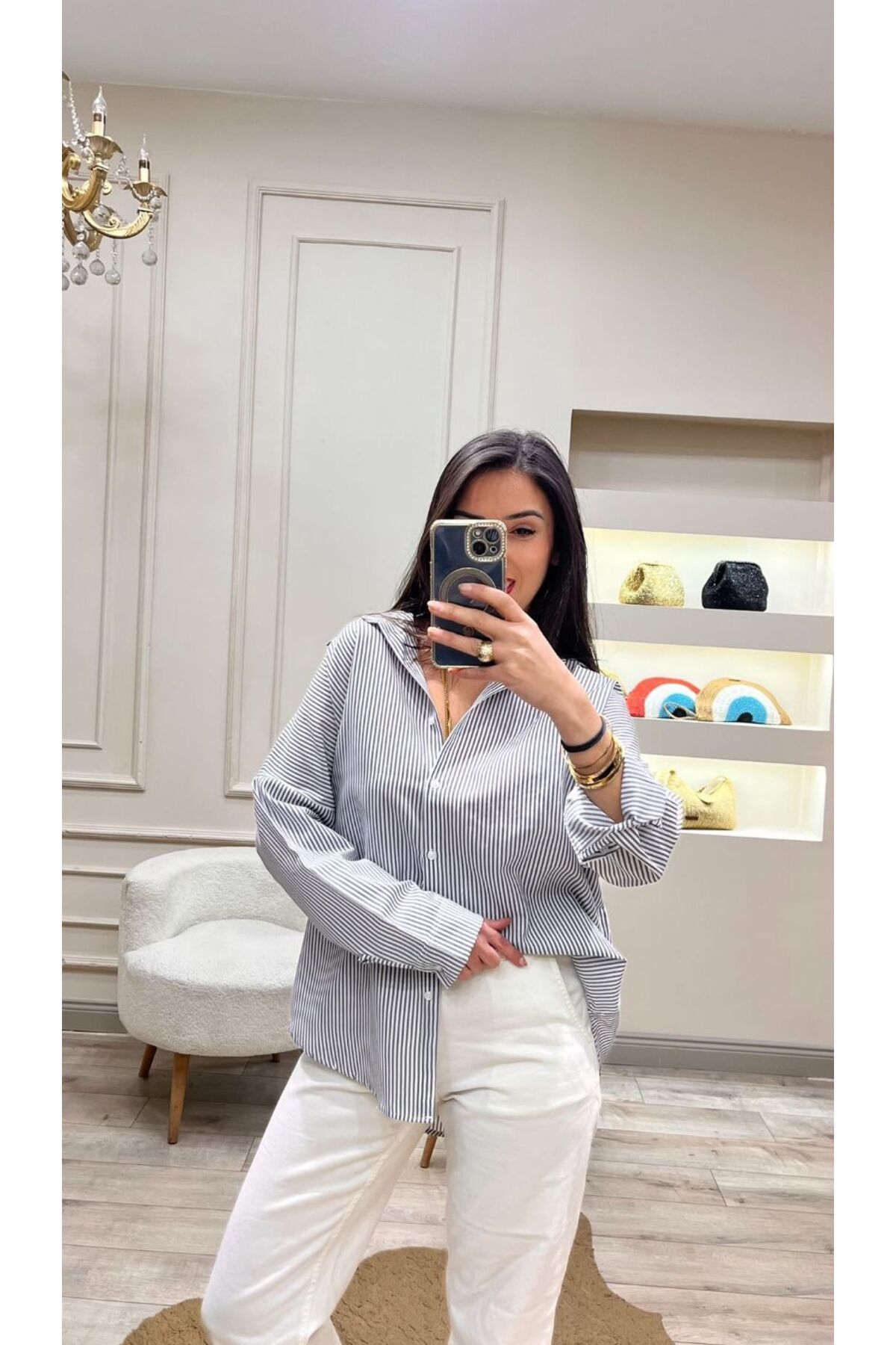 Stil Burada OVERSİZE KALIP , ÇİZGİLİ, MUHTEŞEM GÖMLEK
