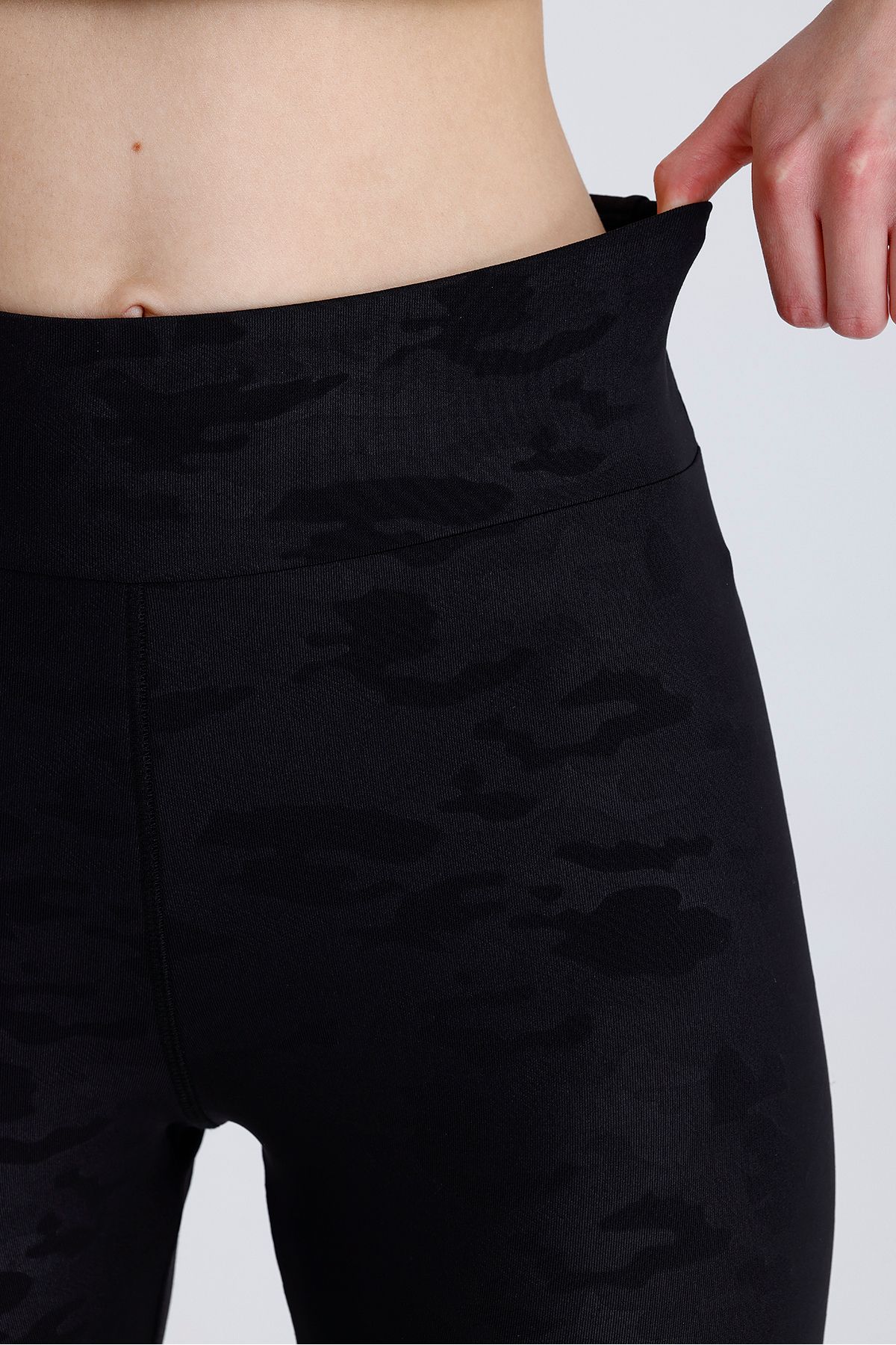 SPANDEX Yüksek Bel Toparlayıcı Siyah Kamuflaj Desenli Tayt