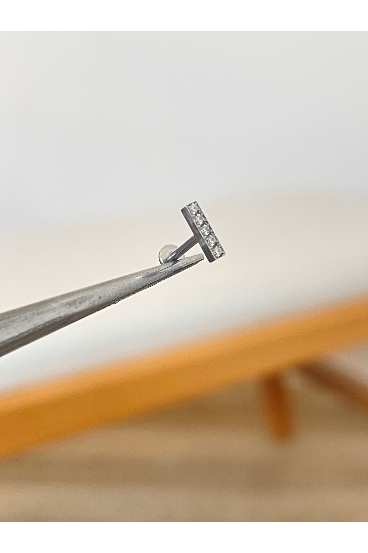 Rupen Kraft 316 L Cerrahi Çelik 5 Taşlı Çubuk Modeli Kıkırdak Helix Dudak Tragus Piercingi
