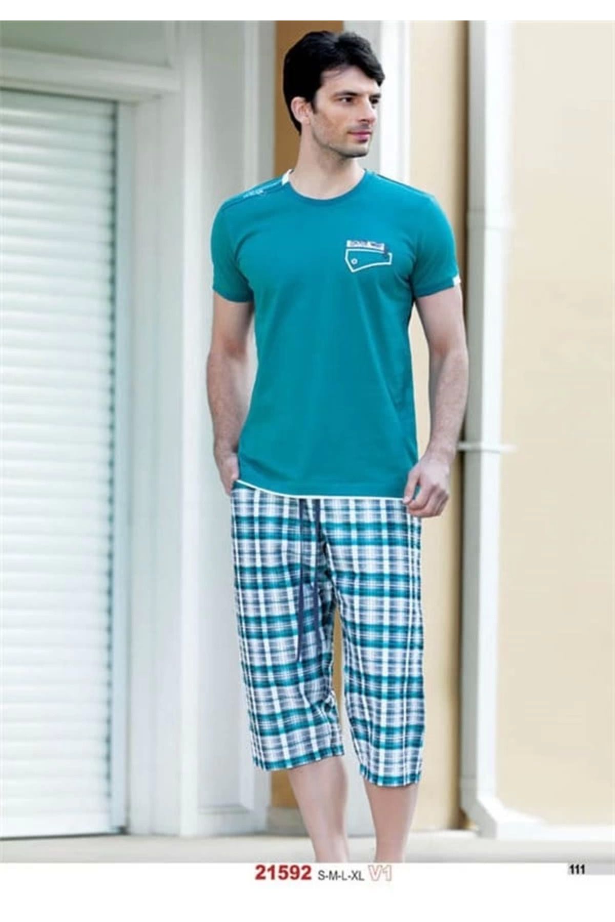 Moda Şahsenem Yazlık Ekose Desenli Kapri Pijama Takımı 21592