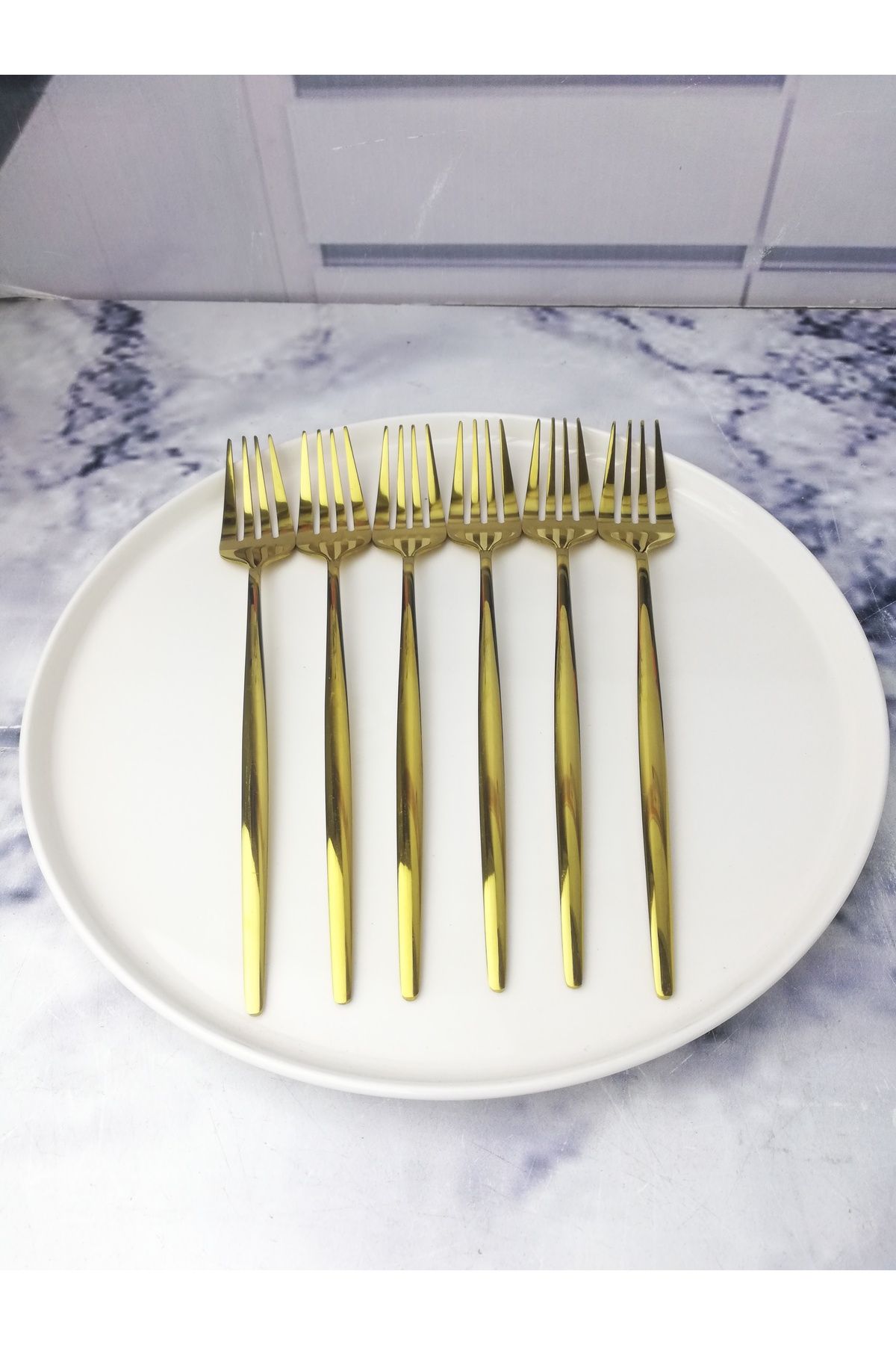 BRE HOME Modern Tasarım Gold Renk Paslanmaz Çelik 6 Parça Lüx Çatal Seti
