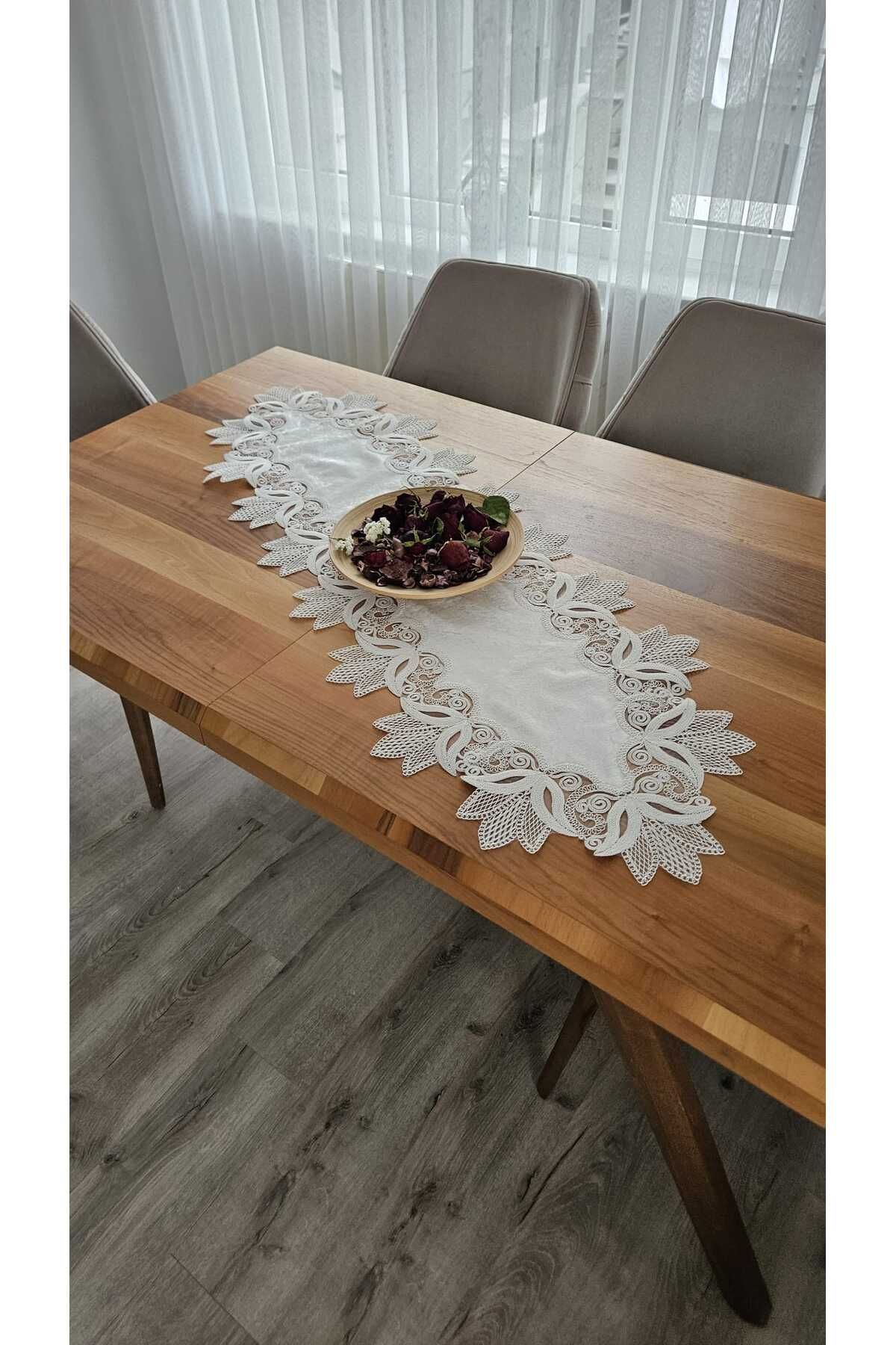 ZESA HOME Fransız Dantelli Lüks Kadife Runner