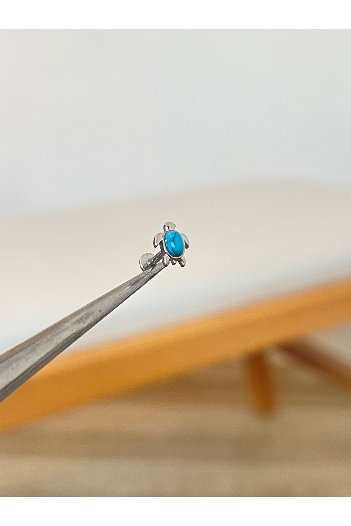 Rupen Kraft 316 L Cerrahi Çelik Firuze Taşı Detaylı Kaplumbağa Piercing Dudak Kıkırdak Helix Tragus Piercingi