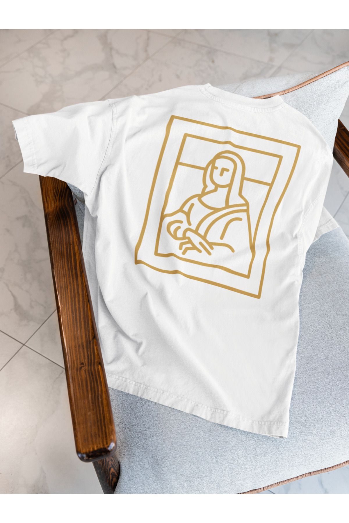 Sheeshbucks Monalisa Art Tasarımlı Kadın Oversize Beyaz Tişört