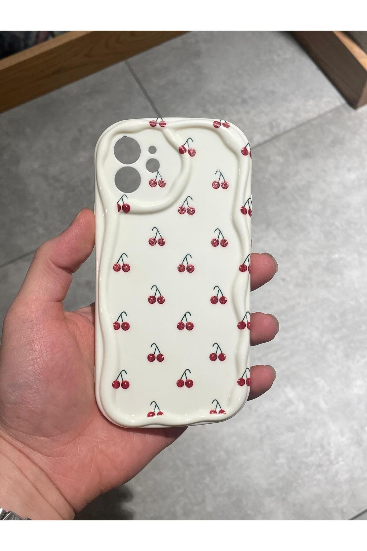 Mee.co İphone 11 Uyumlu Kiraz Desenli Koruyucu Silikon Kılıf
