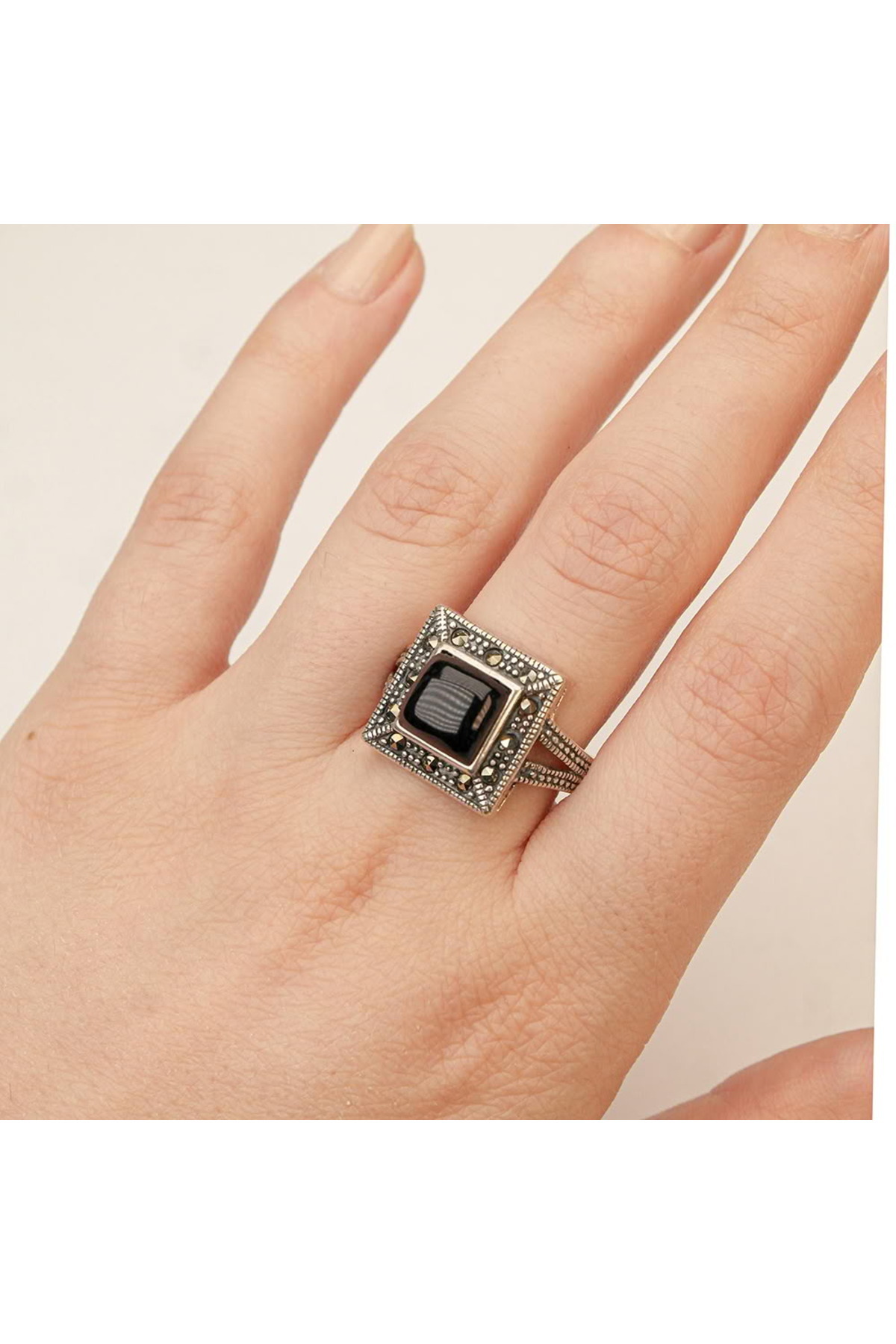 Skygo-Oltu Stone Eyebrow Square Model Women's Ring 3