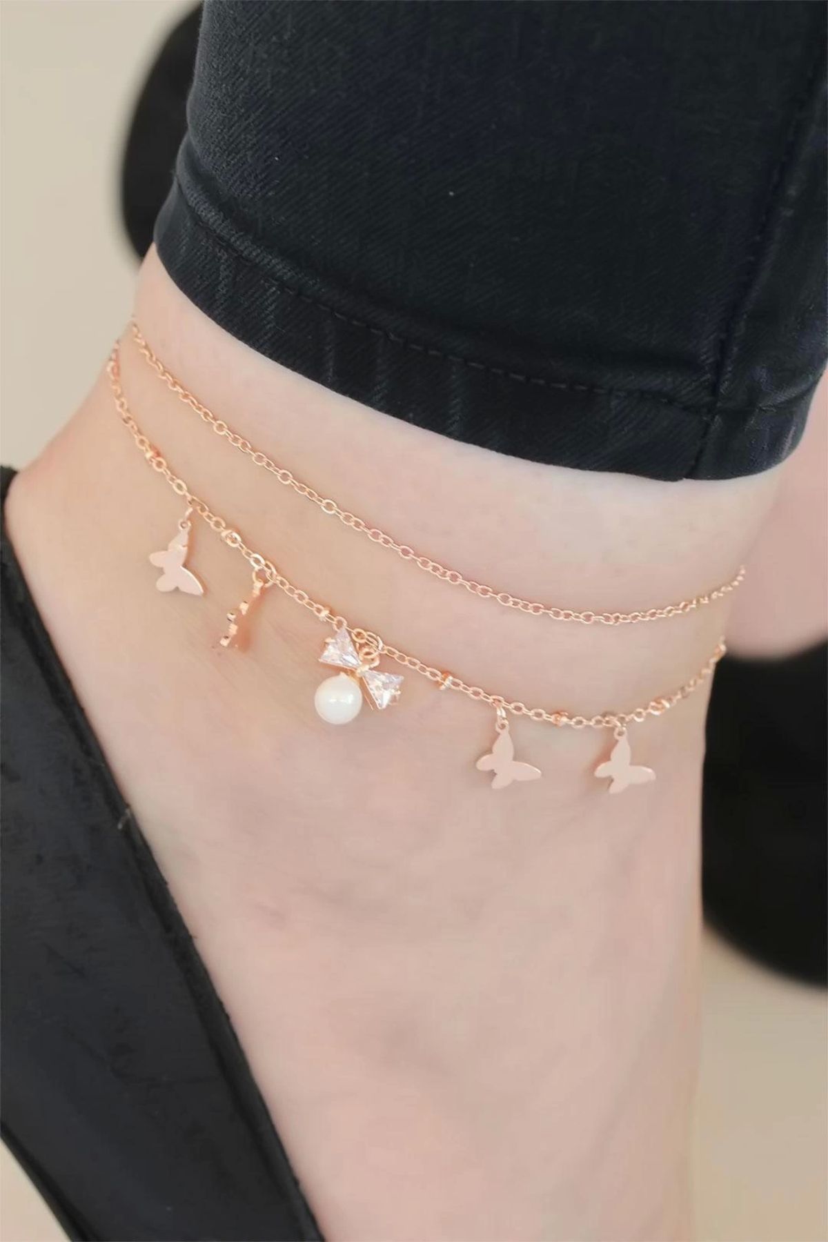 Clariss Zirkon Taşlı Rose Renk Çift Zincirli İncili Kelebek Hal Hal