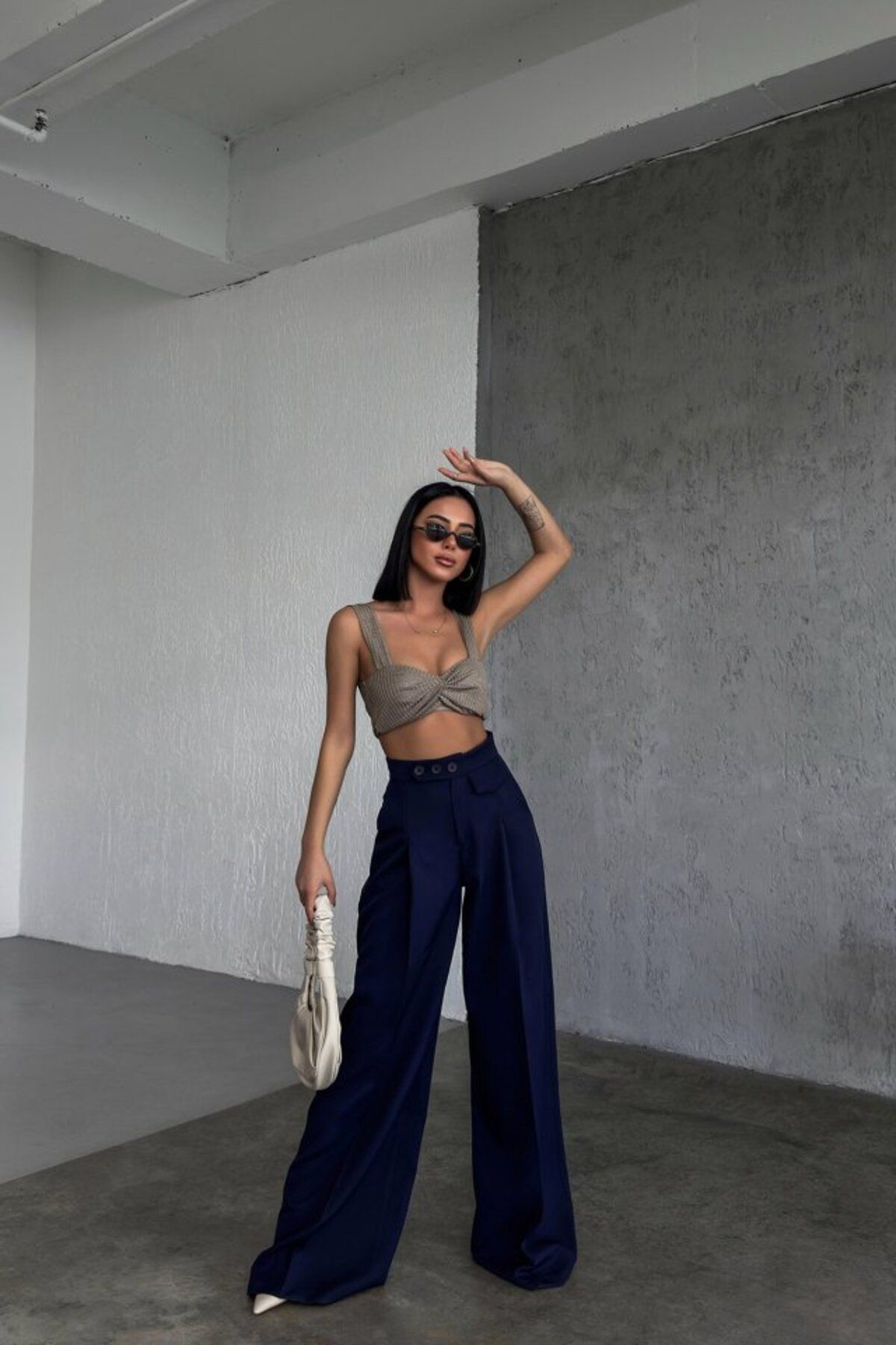 1001moda Üç Düğme Detayli Palazzo Pantolon