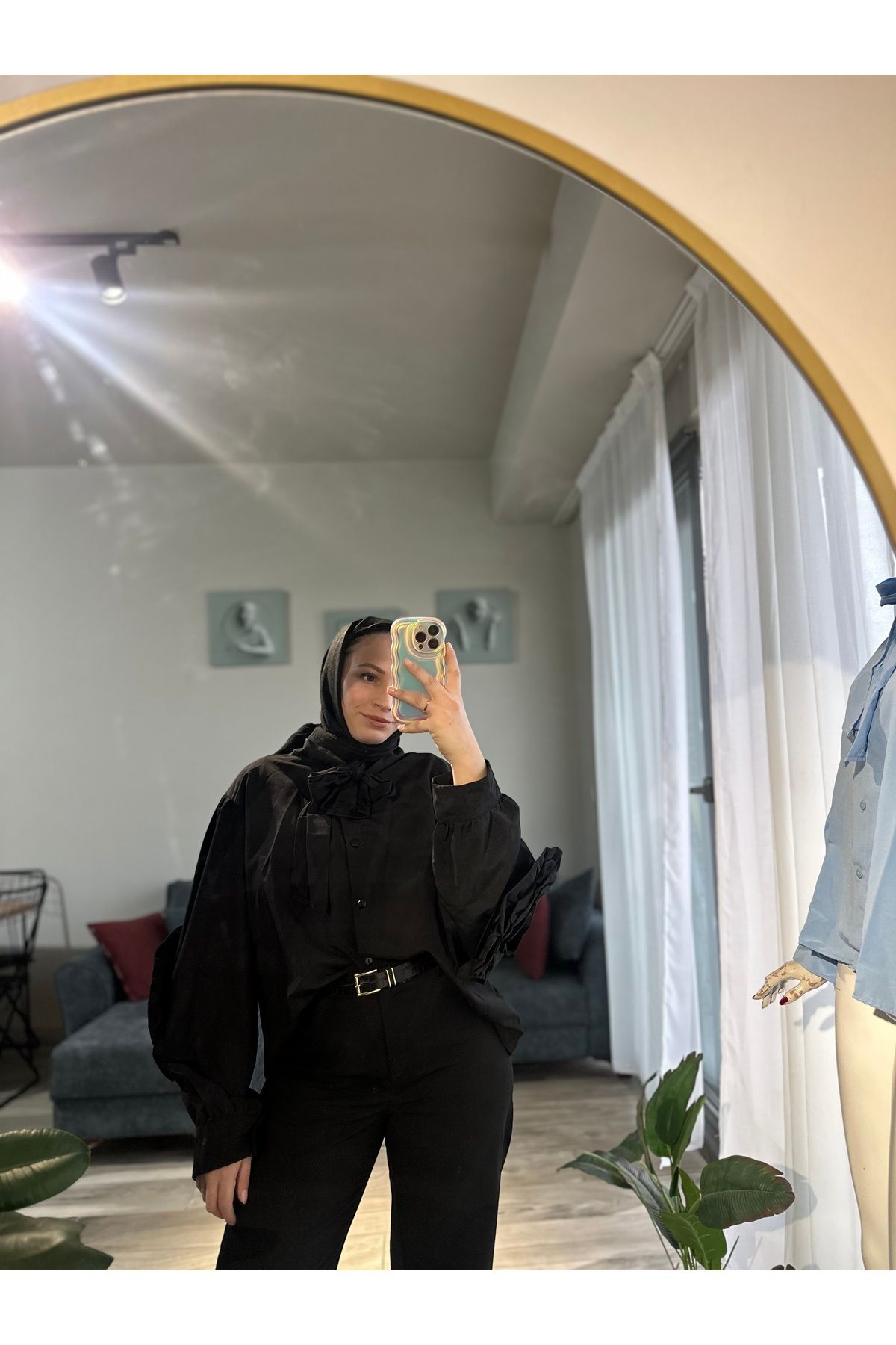 mifacollec Kolu gül detaylı gömlek
