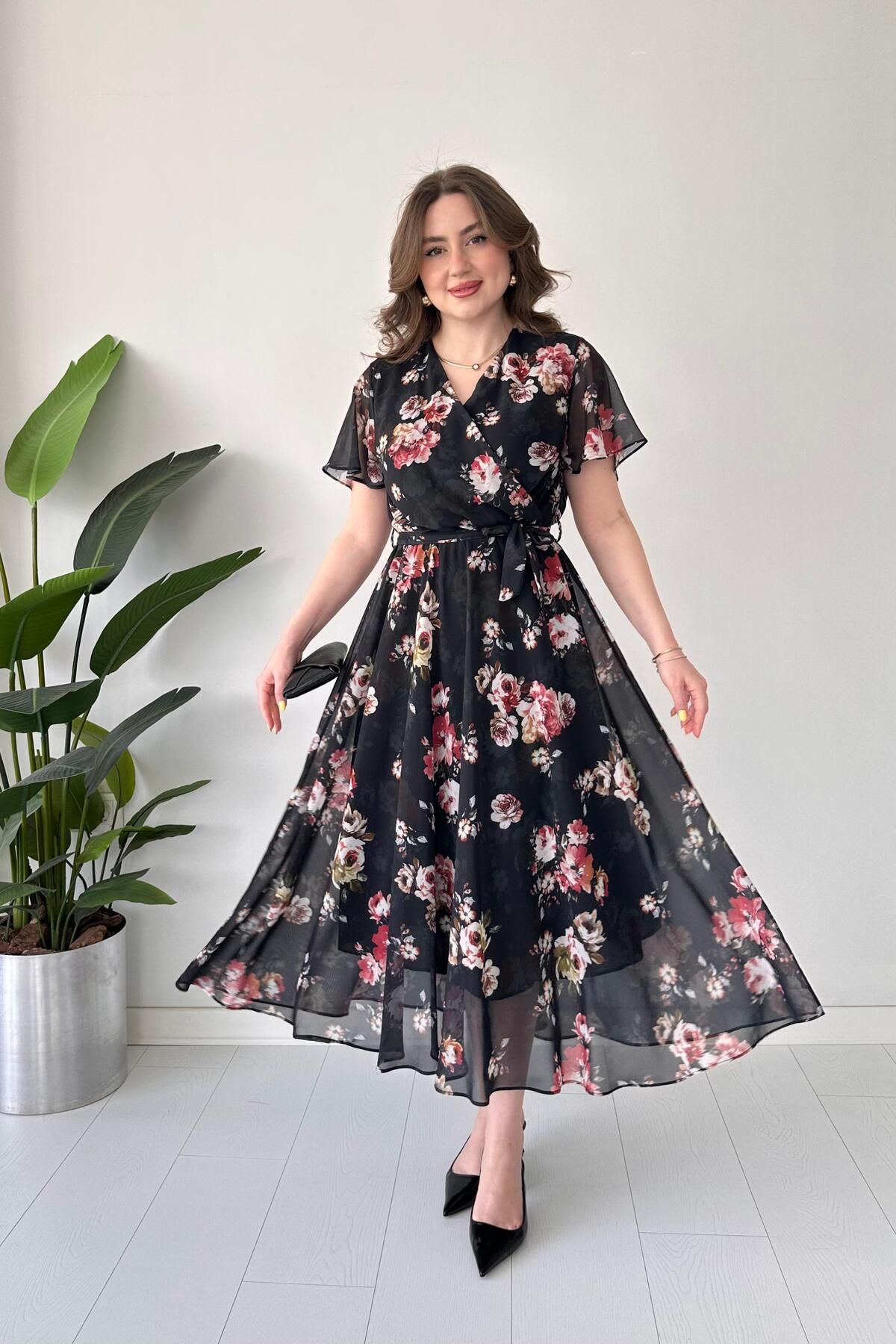 MaziButik Floral Şifon Elbise Siyah