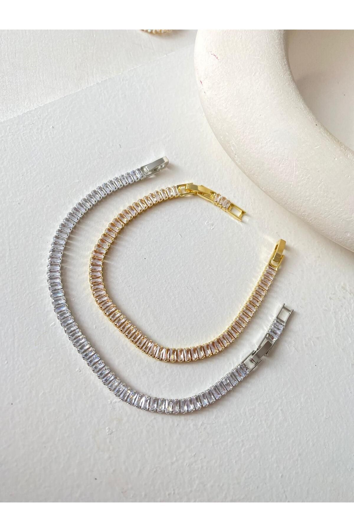 melif accesories Gold ve Gümüş Renk Baget Taşlı Zirkon Su Yolu Zarif Bileklik - 2'li Set
