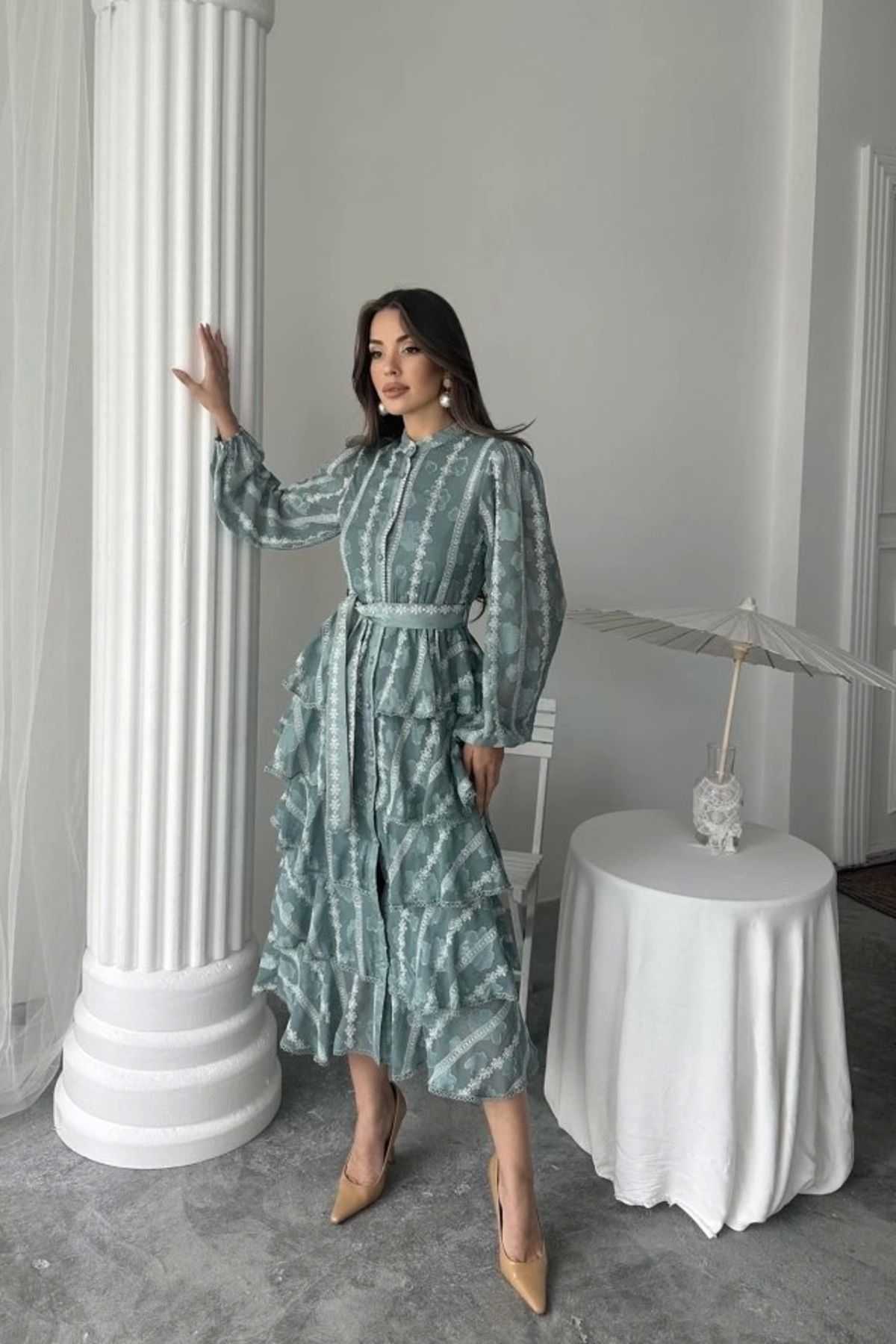 Butik Mint Uzun Volanlı Elbise