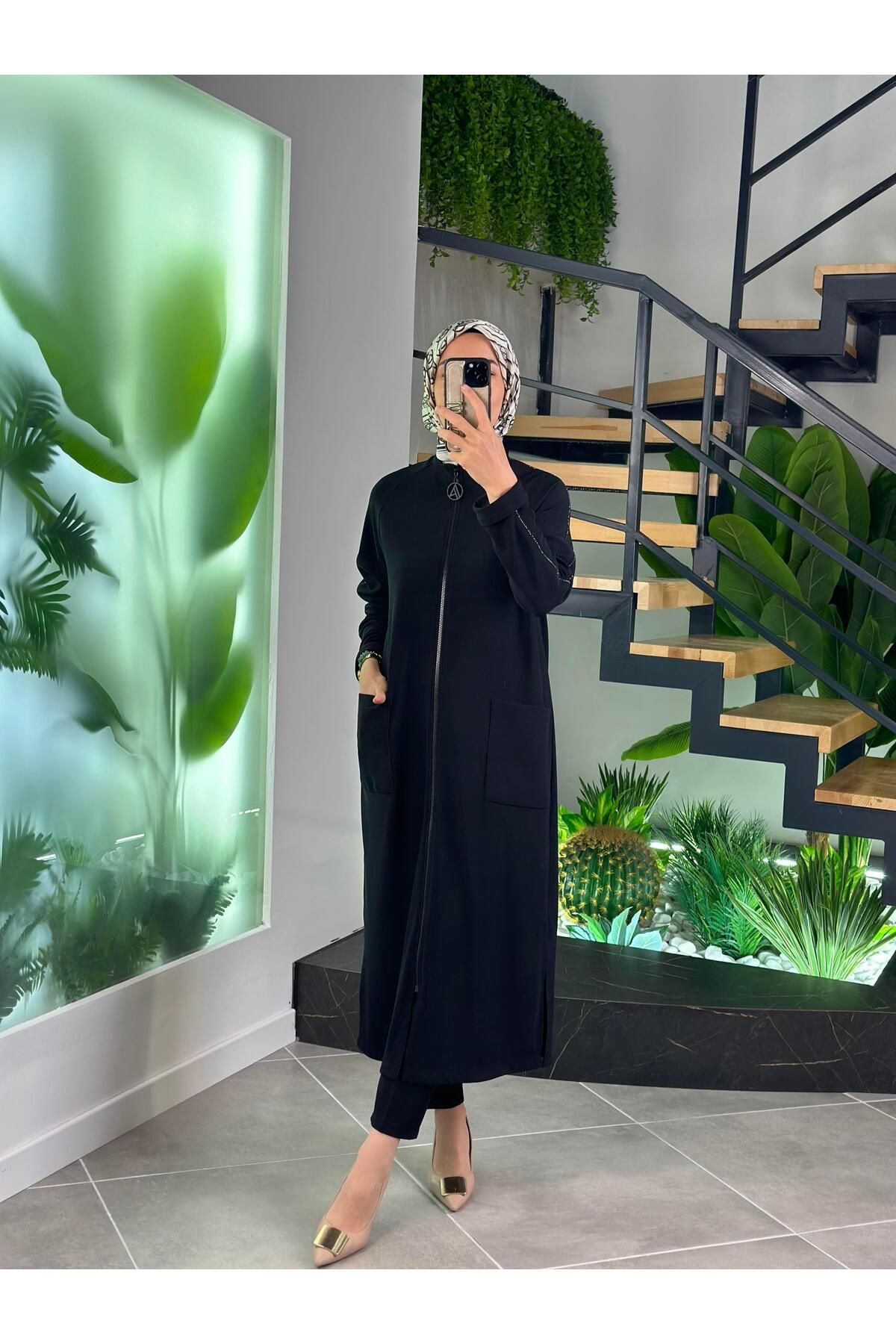 Armine Trend Kolları Taş Detaylı Giyçık 25YT541 Siyah