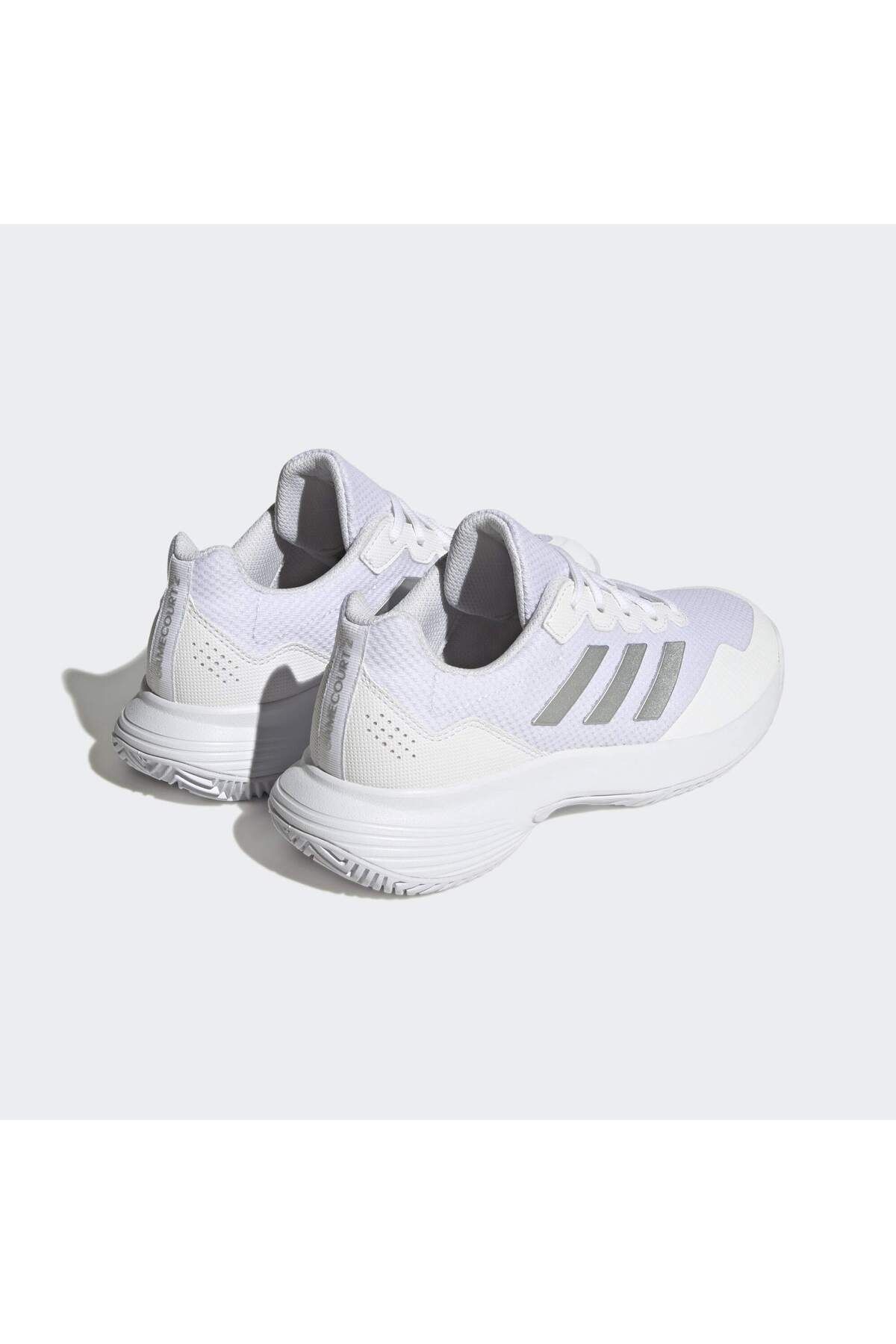 کفش تنیس سفید زنانه GameCourt 2.0 HQ8476 adidas