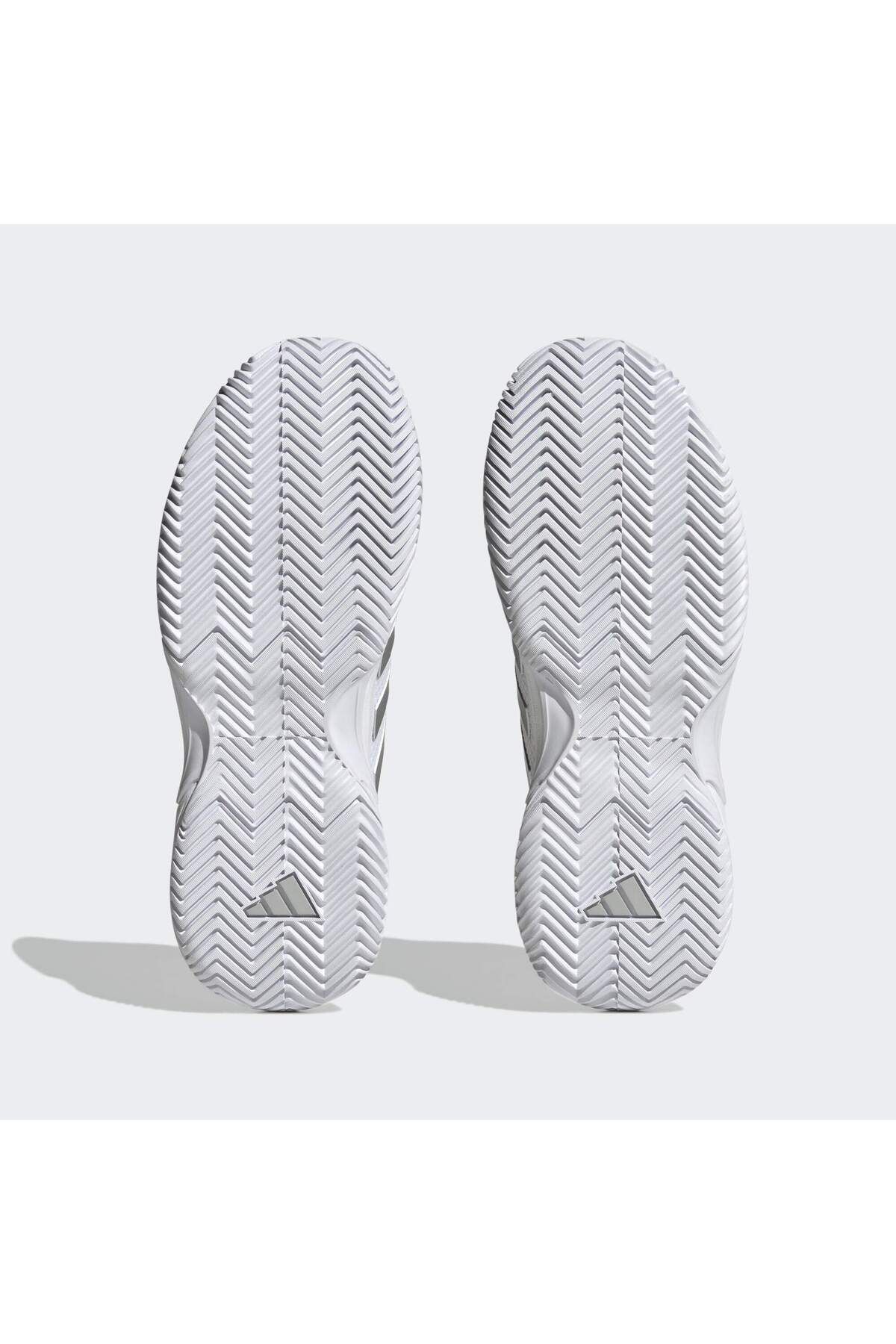 کفش تنیس سفید زنانه GameCourt 2.0 HQ8476 adidas