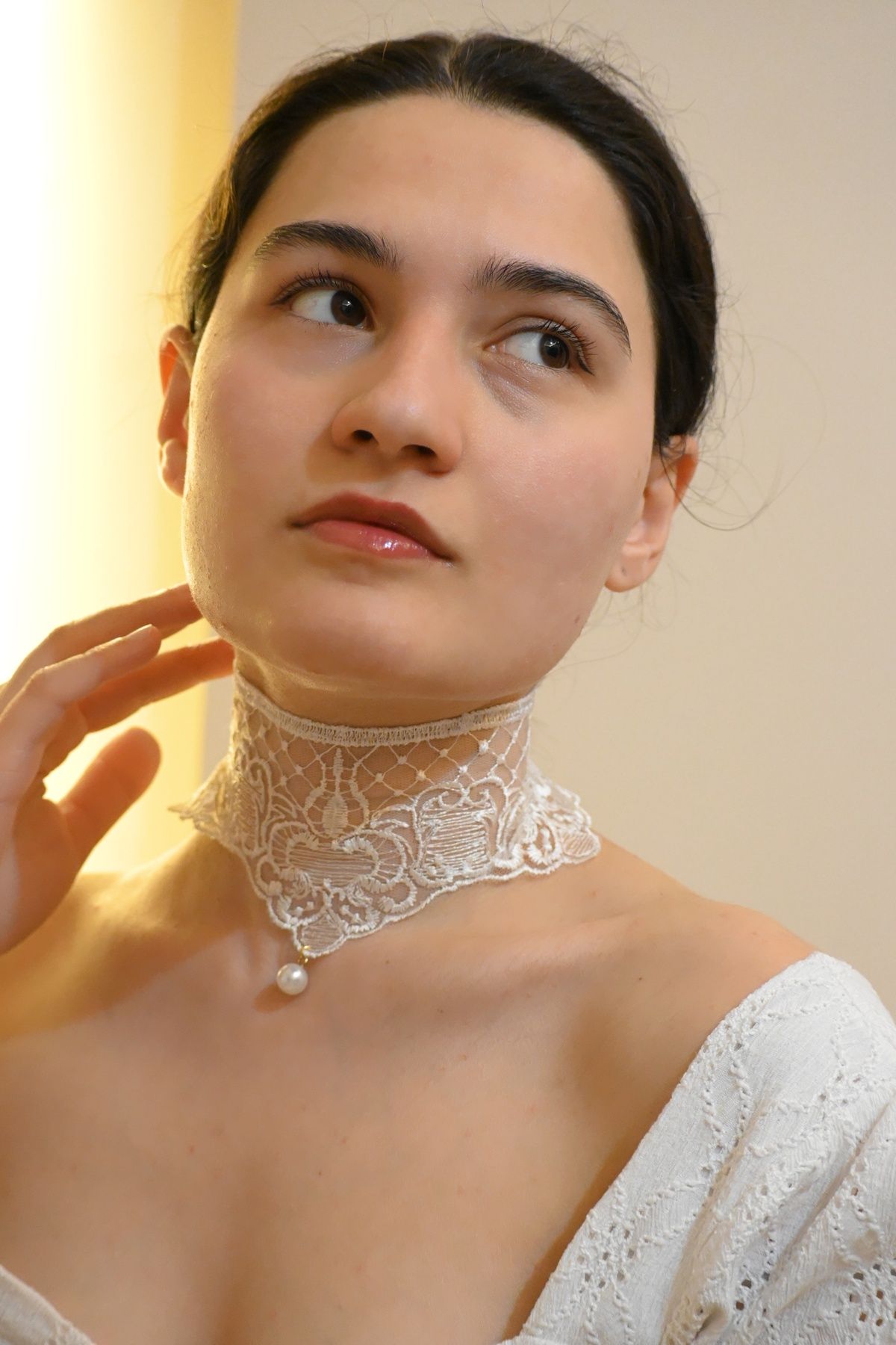 SHİNELİZE İnci detaylı dantel choker kolye, dantel kolye, choker kolye