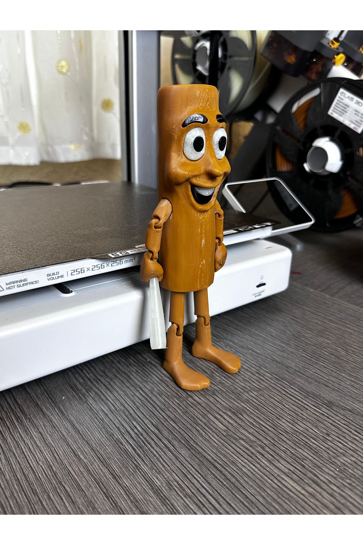 3dprint.market Tung Tung Tung Sahur Figür Brainrot Figür 19Cm(Gece gözleri ve sopası parlar)