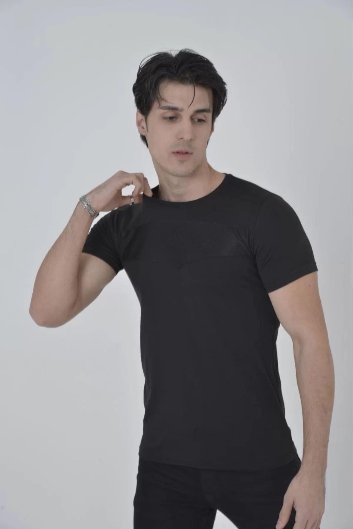 İndigo Park Erkek tişört Unisex Göğüs File Aksesuarlı T-shirt