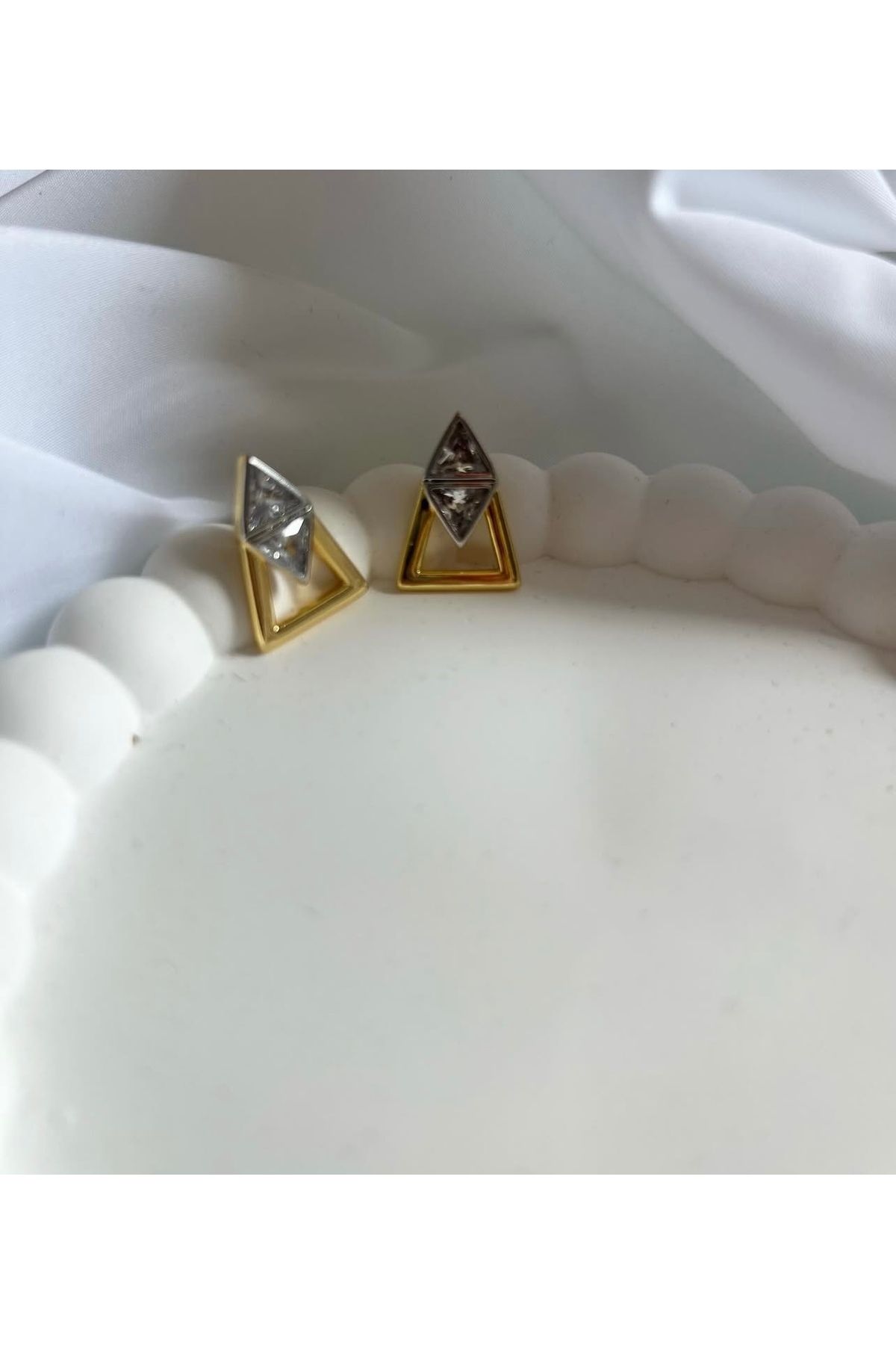 ALİA Gold-Silver detaylı zirkon taş kadın küpe