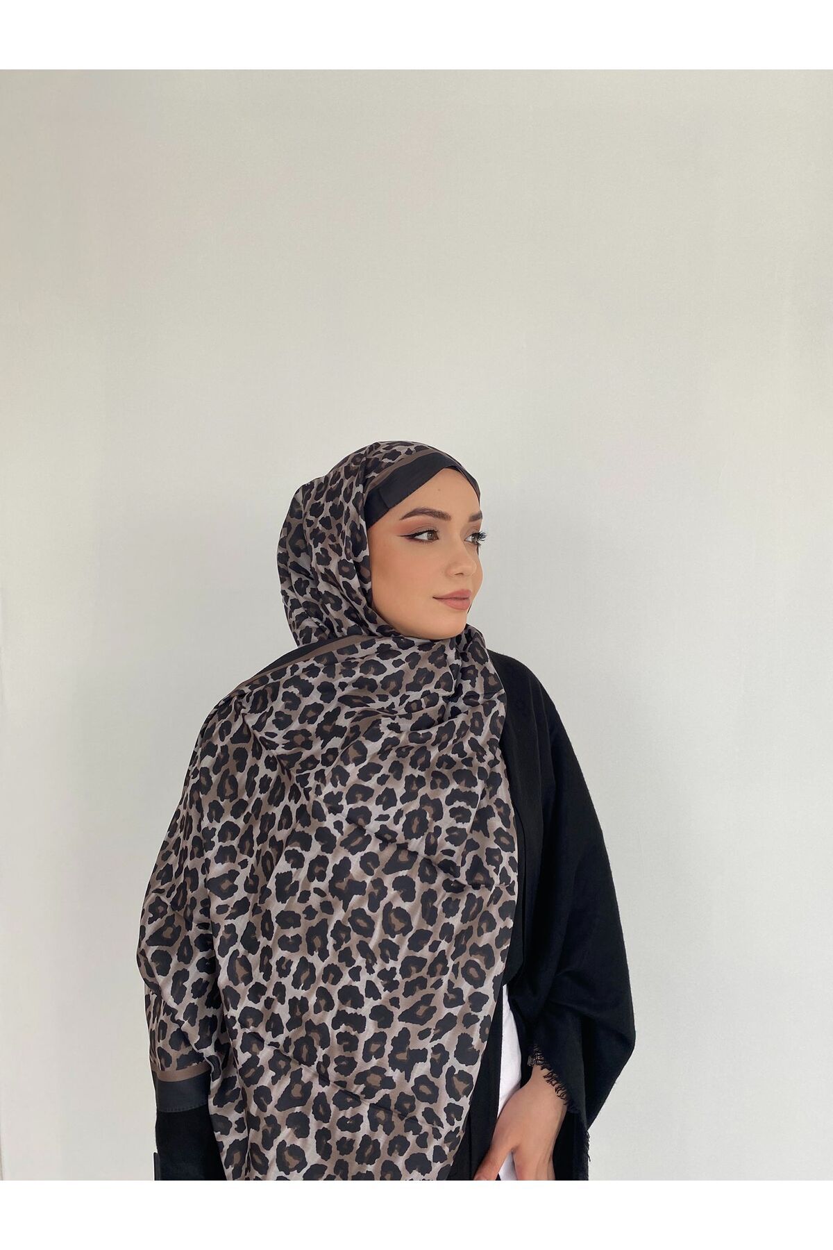 bydilaraguney LEOPAR DESEN SOFT PAMUK ŞAL