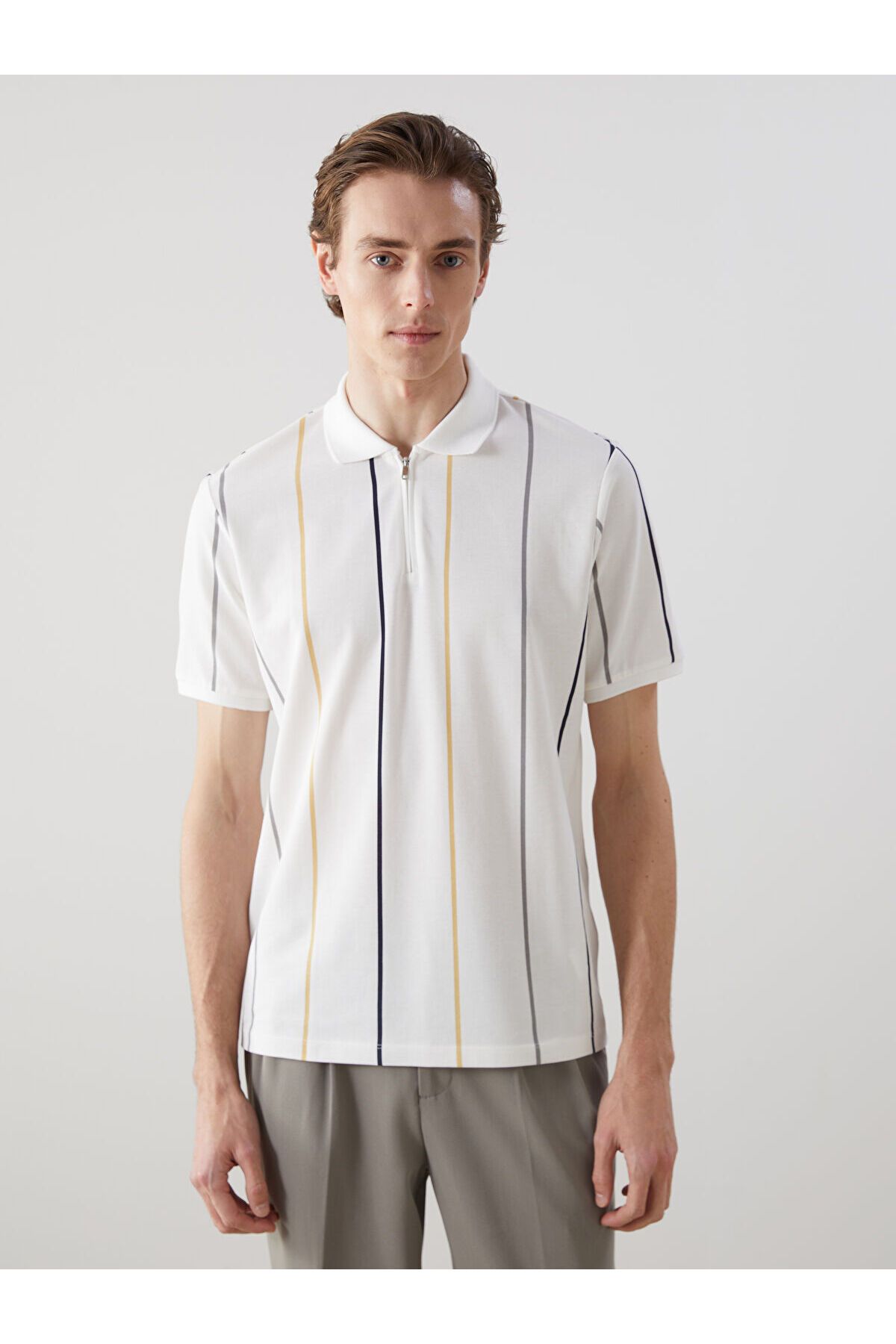 LC Waikiki Polo Yaka Kısa Kollu Çizgili Pike Erkek Tişört