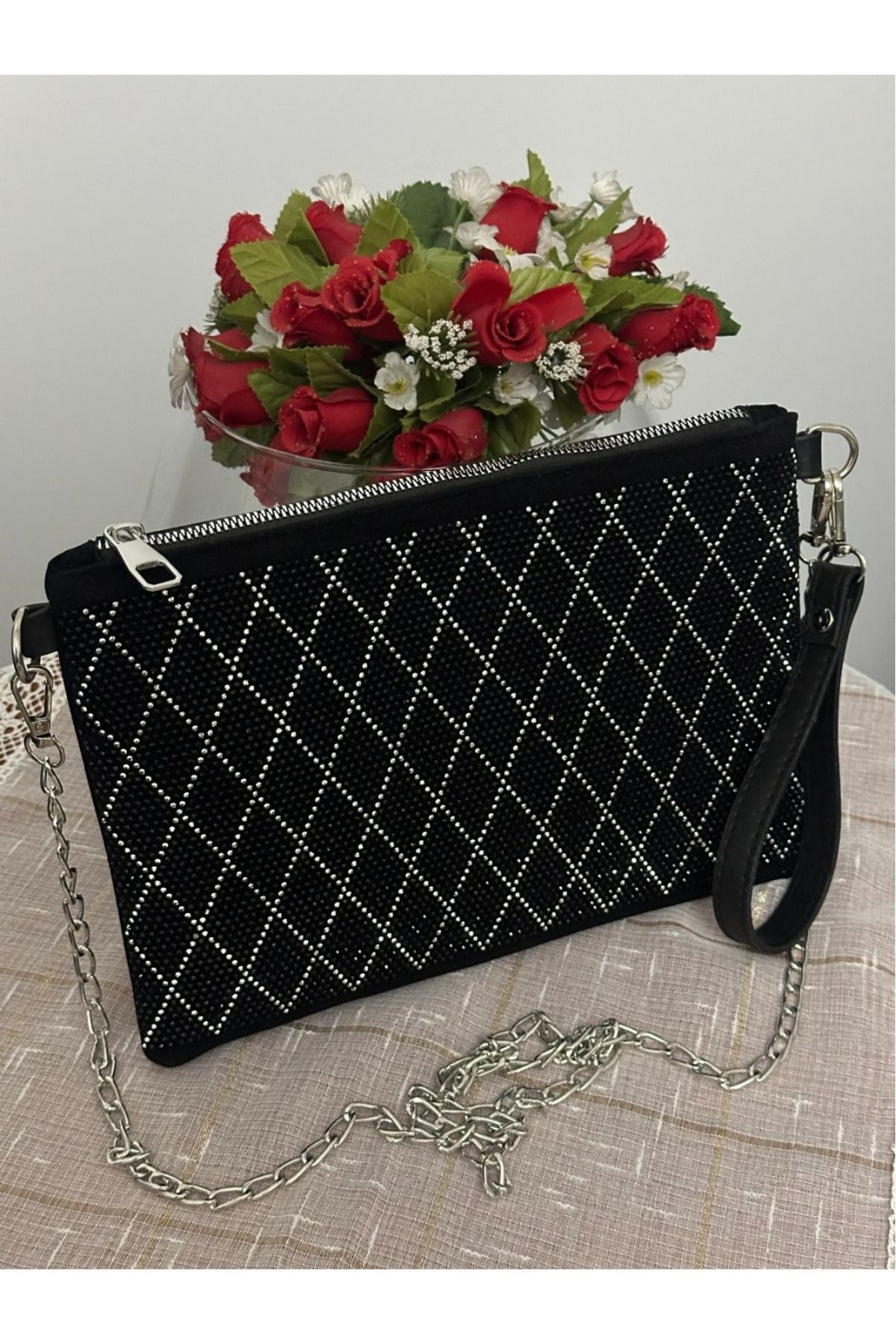 Elanore Zincir ve Taş Detaylı Kadın Clutch Çanta