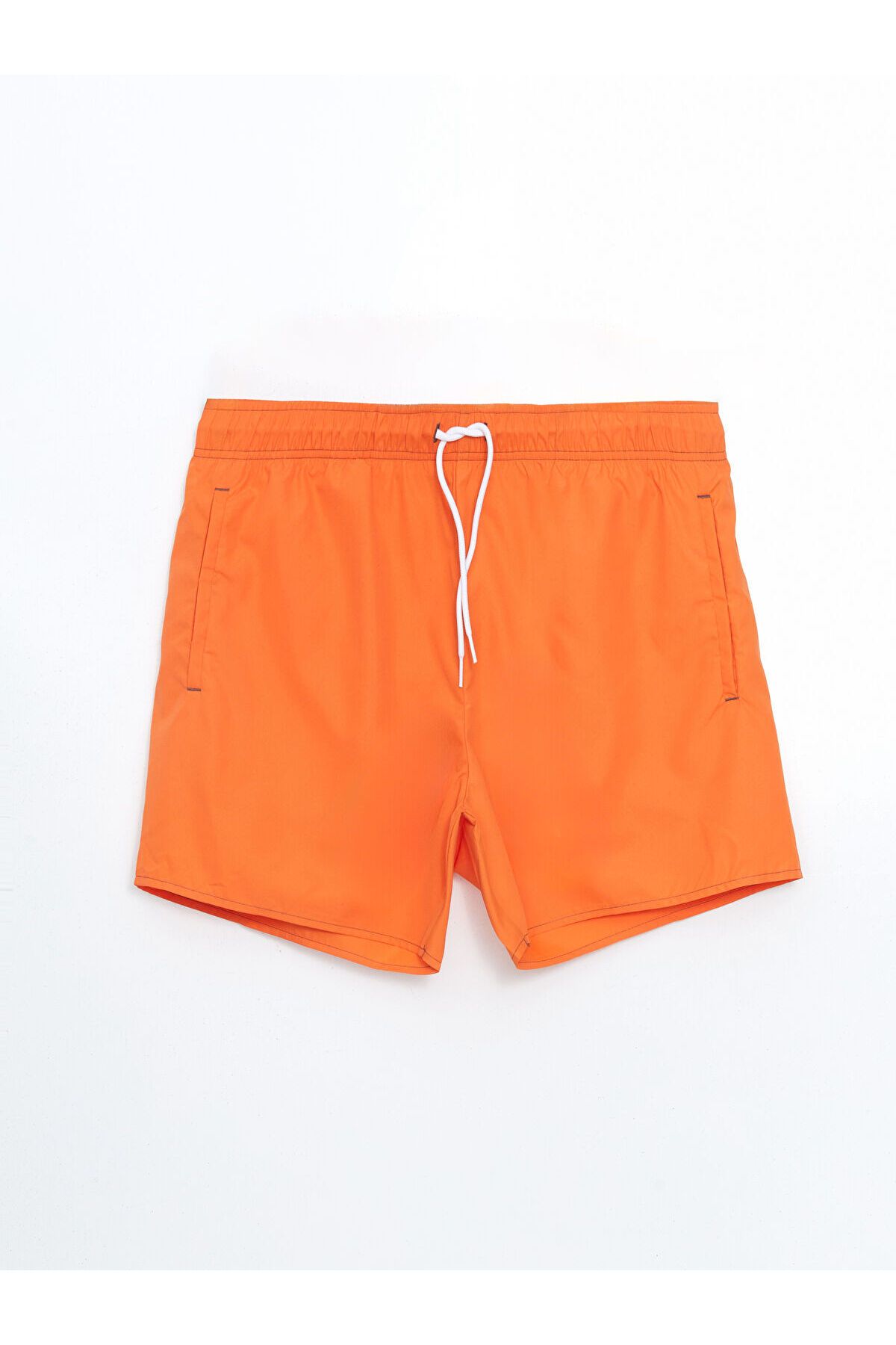 LC Waikiki Kısa Boy Erkek Deniz Şortu