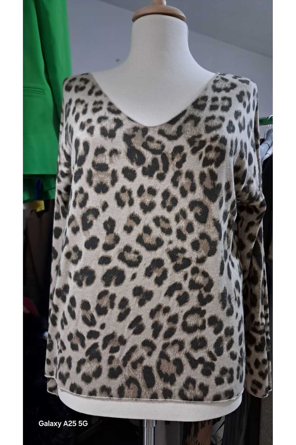 Z&A V yaka leopar desen uzun kollu ince triko bluz