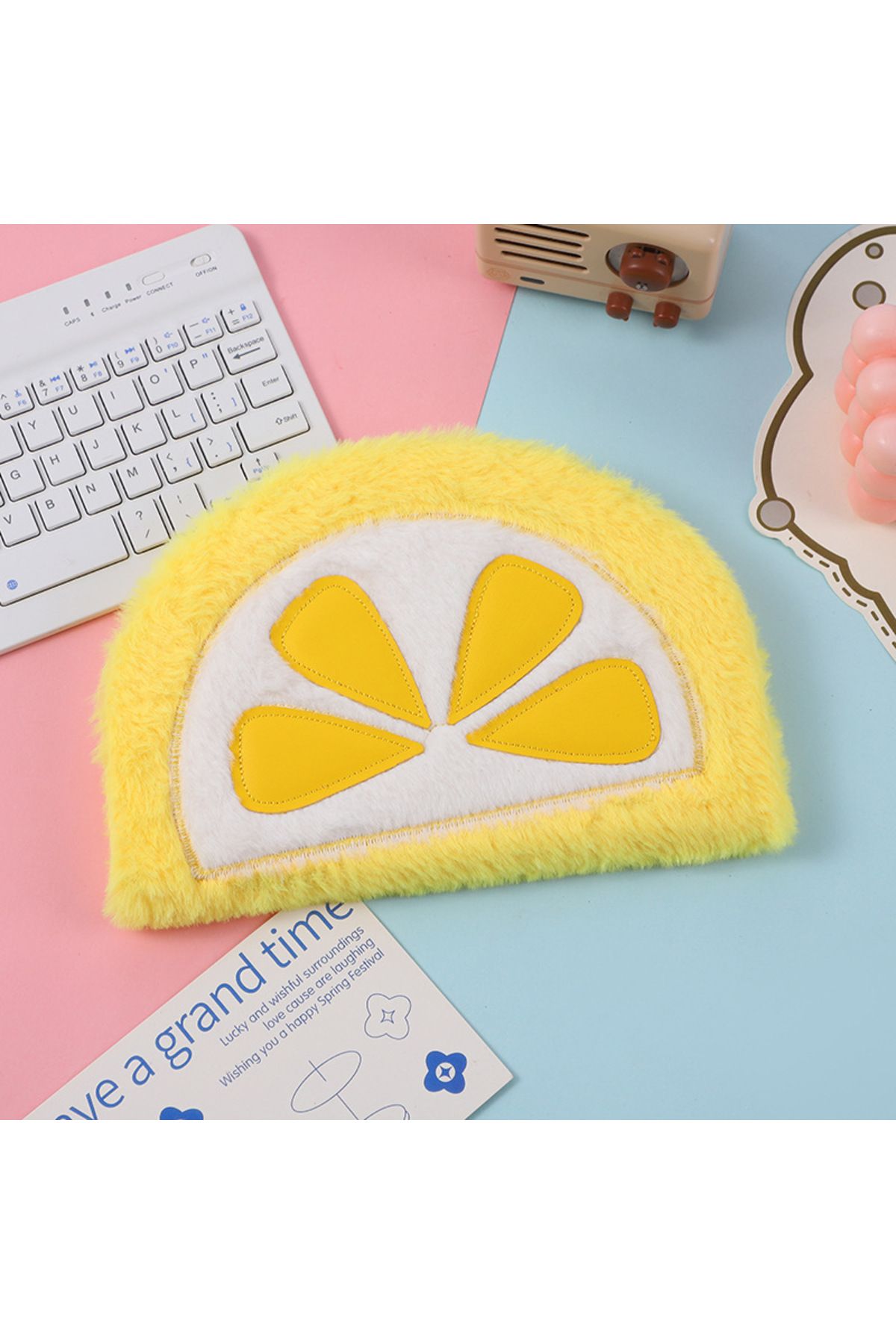 Livava Peluş Defter, Çizgili ve Portakallı, 80 Yaprak, Sarı, 21x14 - Sürpriz Hediyeli