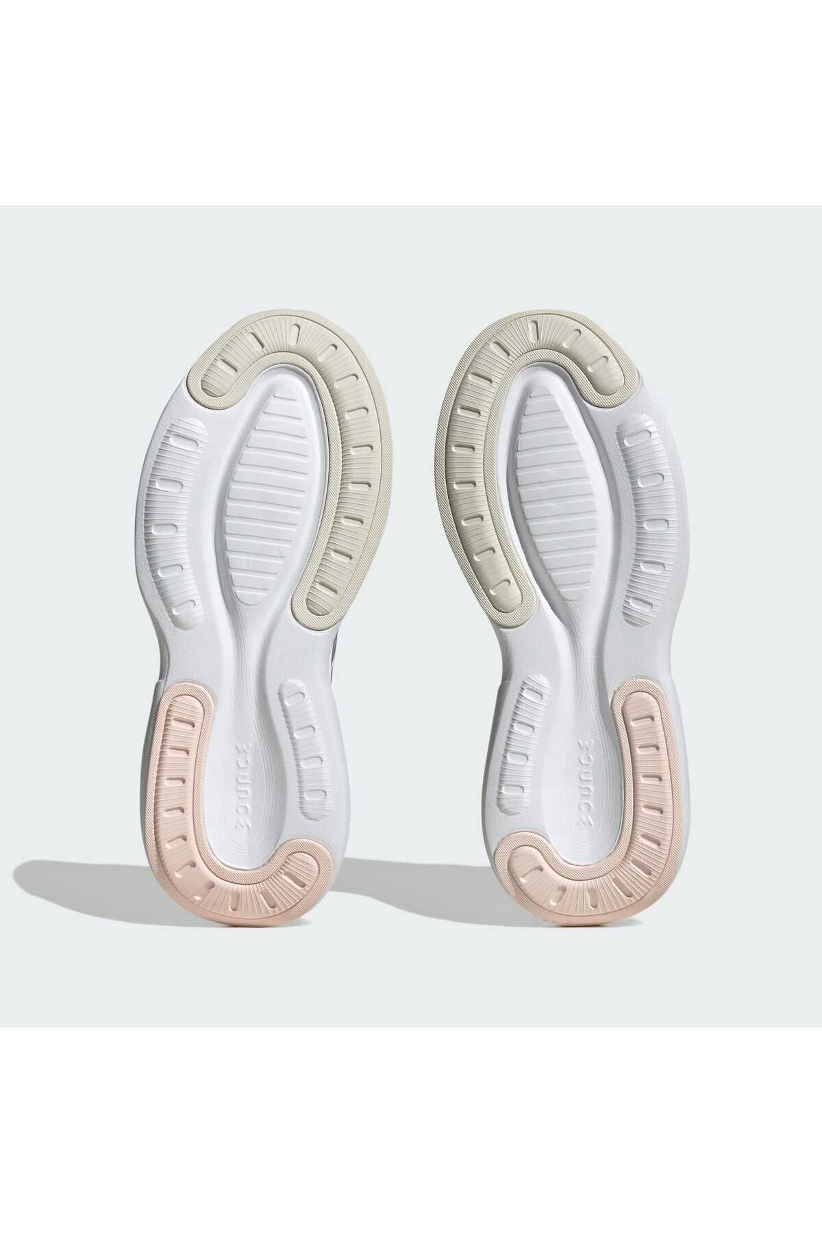 اسنیکر سفید زنانه Alphaedge را رانینگ کنید کفش ورزشی adidas
