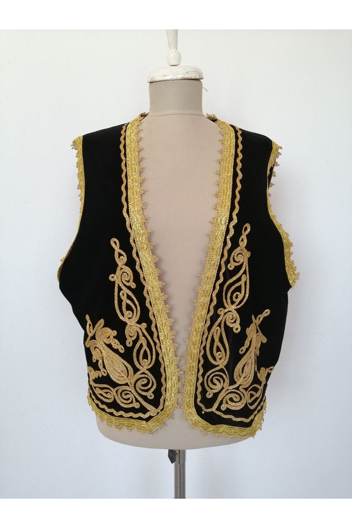 Kaftan Collection Işlemeli Kadife Yelek