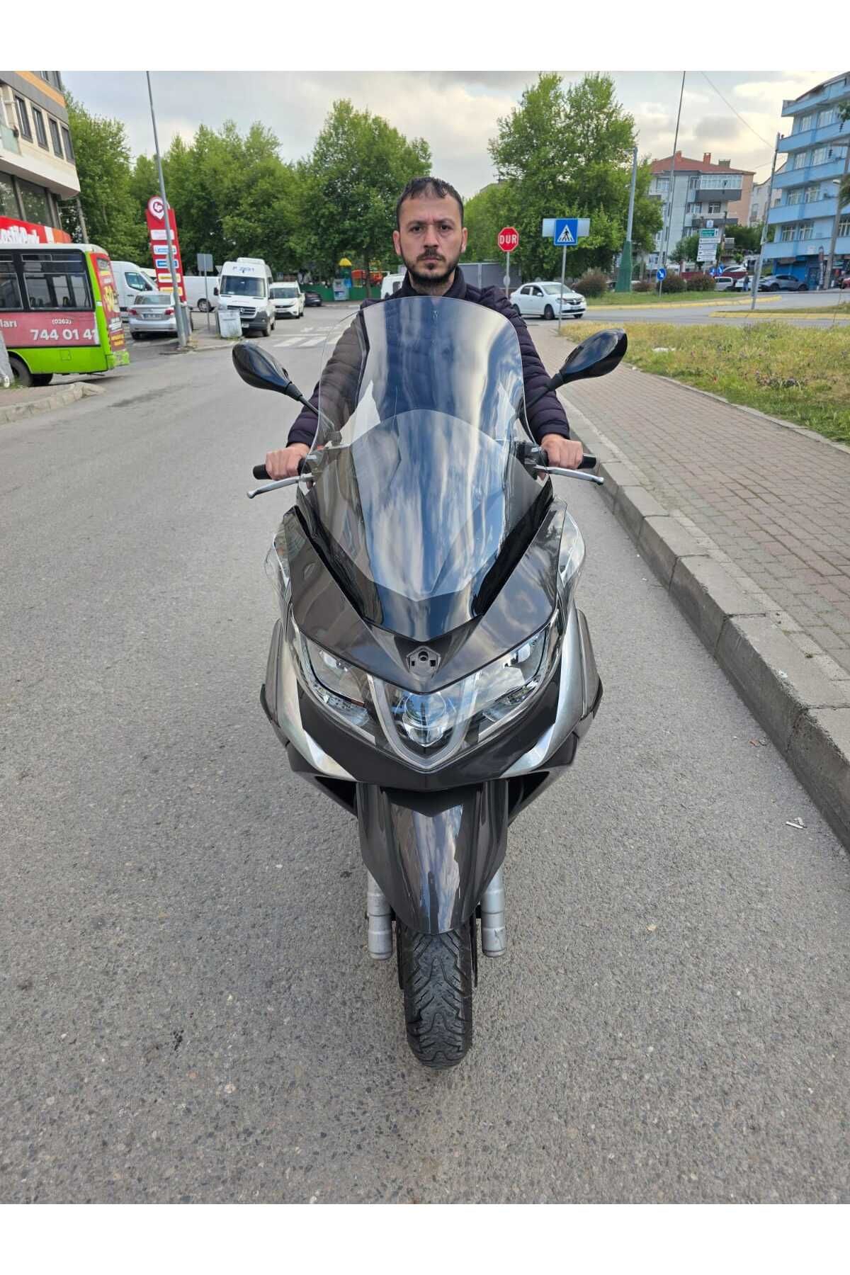 Piaggio X10 Siperlik Ön Cam 2011-2017 Model 73cm Şeffaf Renkli 4mm