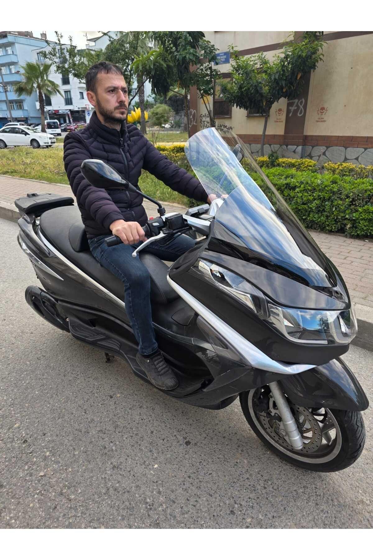 Piaggio X10 Siperlik Ön Cam 2011-2017 Model 73cm Şeffaf Renkli 4mm