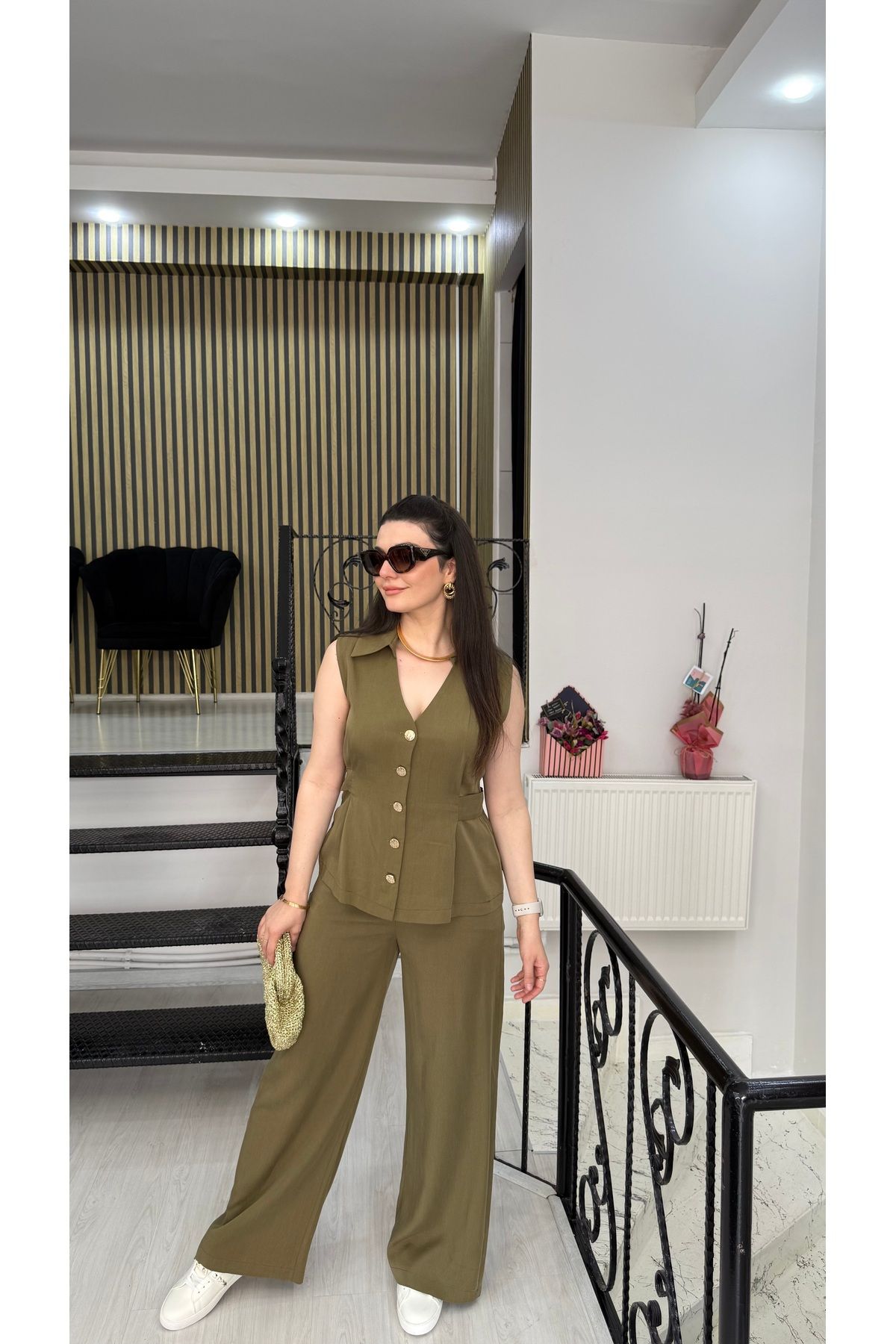 Butik Haki yeşil gold düğmeli yelek pantolon kumaş ikili takım