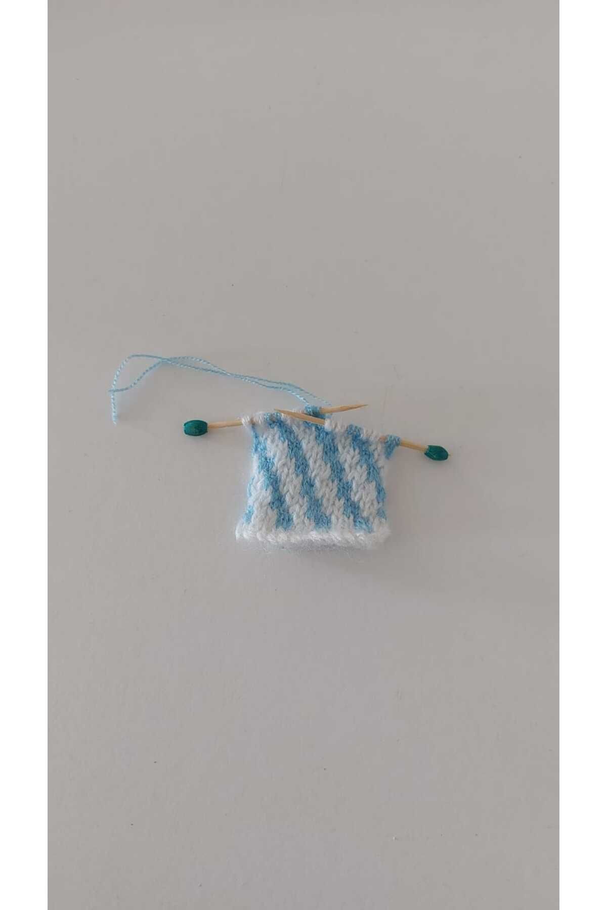 GiftlandCollection GiftLand Mavi El Örgüsü Minyatür Magnet
