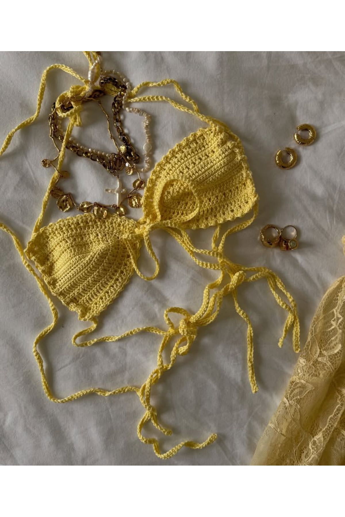 Celoire Sarı Örgü Bikini Üstü