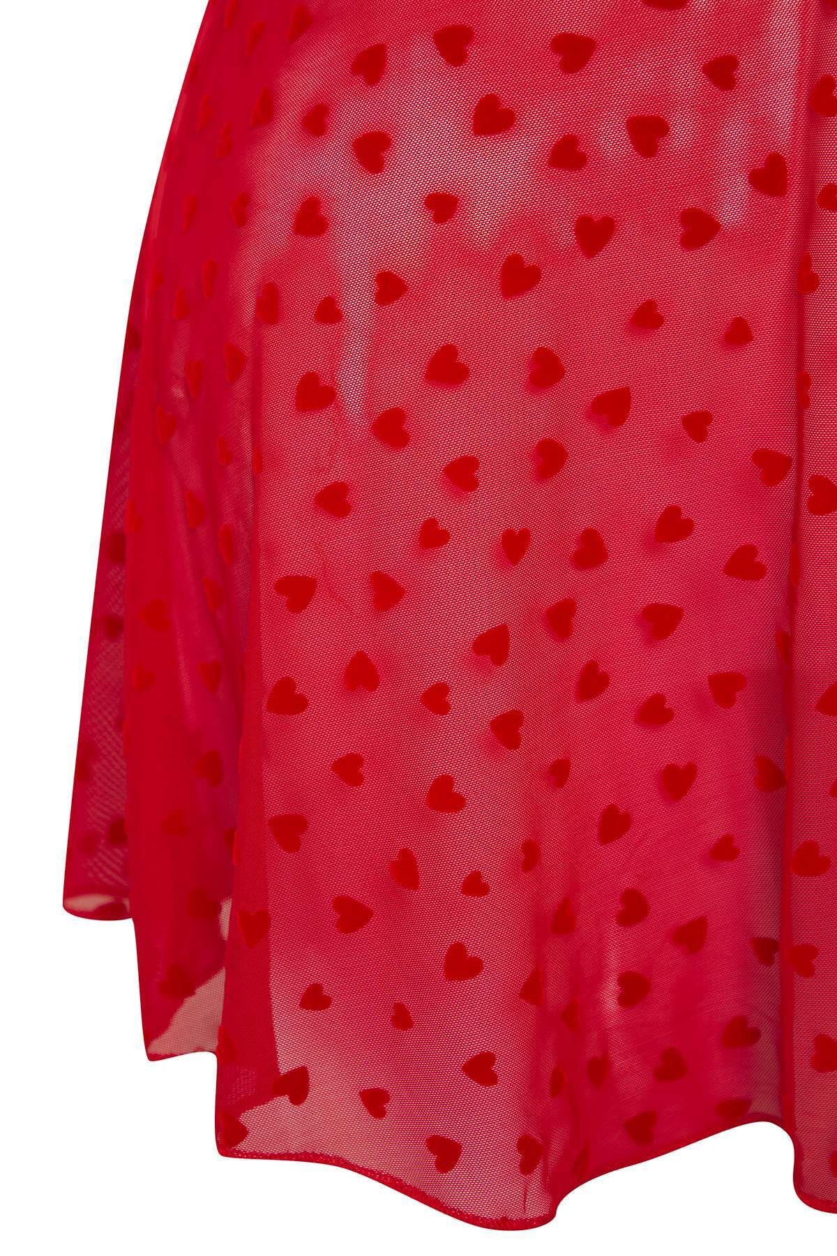 Trendyol Curve-Red Fixed Covered Adjustable Strap Flocked Heart Pattern Plus Size Babydoll Tbbss25Dh00000 3