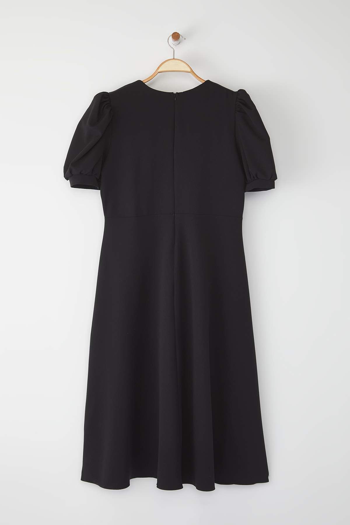 Trendyol Curve-Černé šaty Finike Woven Plus Size 8