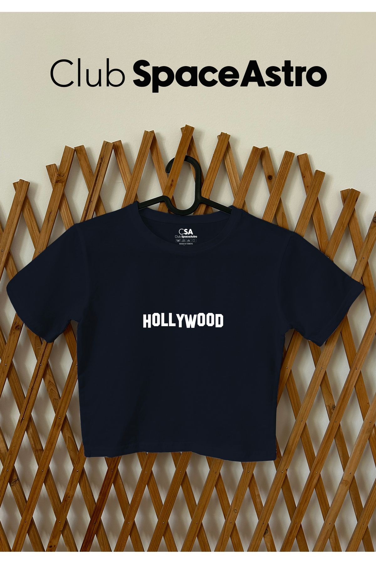ClubSpaceAstro Hollywood Baskılı Pamuklu Likralı Bisiklet Yaka Crop Kadın Üst