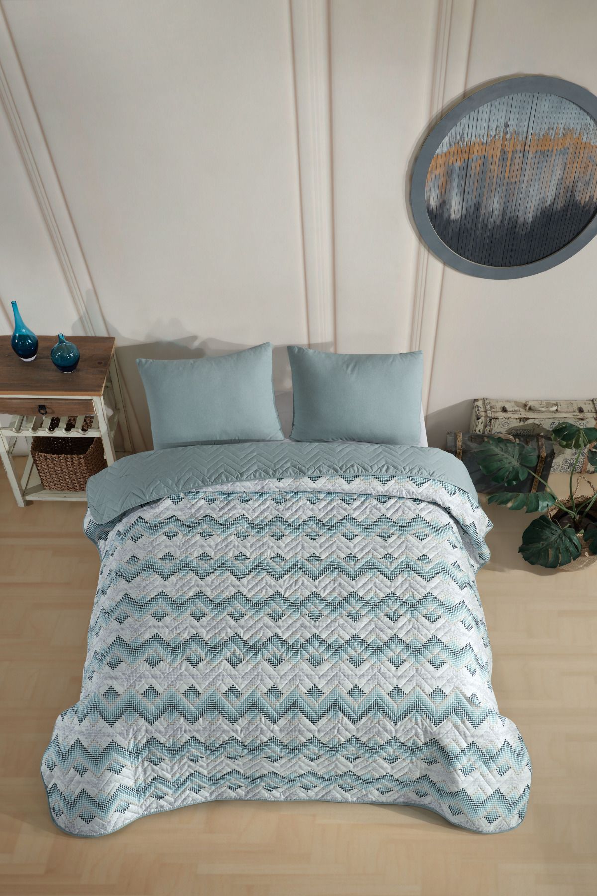 Formeya Çift Kişilik Desenli Kapitone Çift Taraflı Renkli Pike Yatak Örtüsü Takımı 200x230 cm (Çarşafsız)