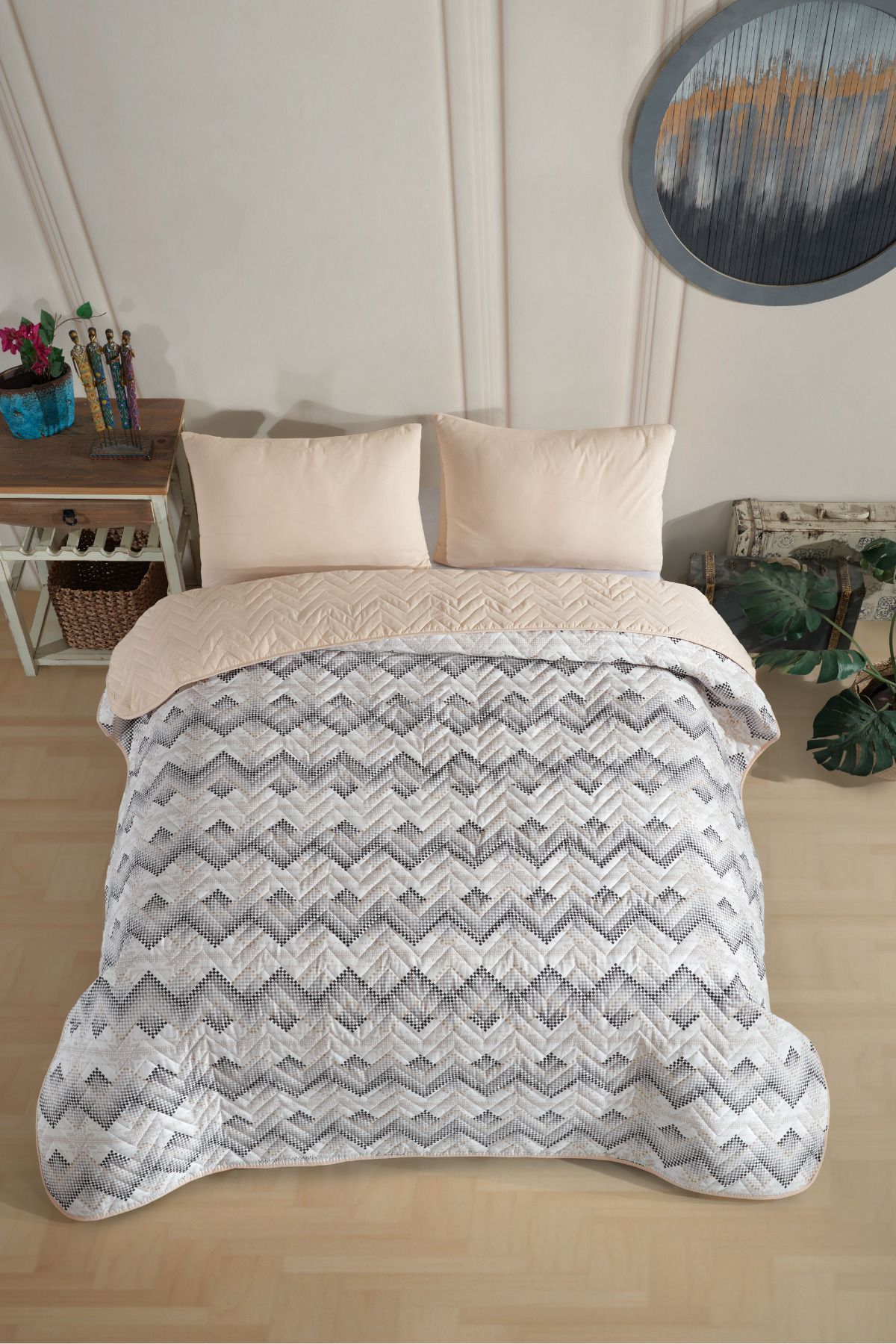 Formeya Çift Kişilik Desenli Kapitone Çift Taraflı Renkli Pike Yatak Örtüsü Takımı 200x230 cm (Çarşafsız)